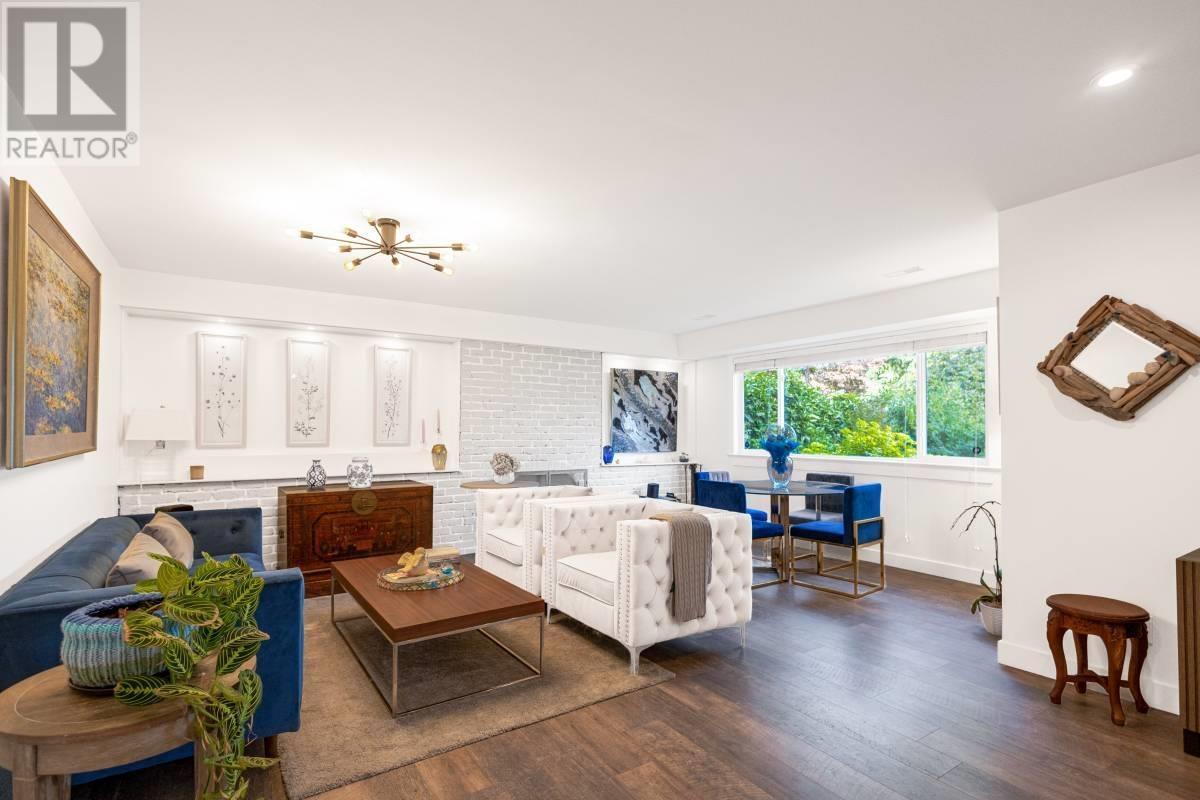 575 Fairway Drive, North Vancouver, British Columbia  V7G 1Z5 - Photo 1 - R2976670