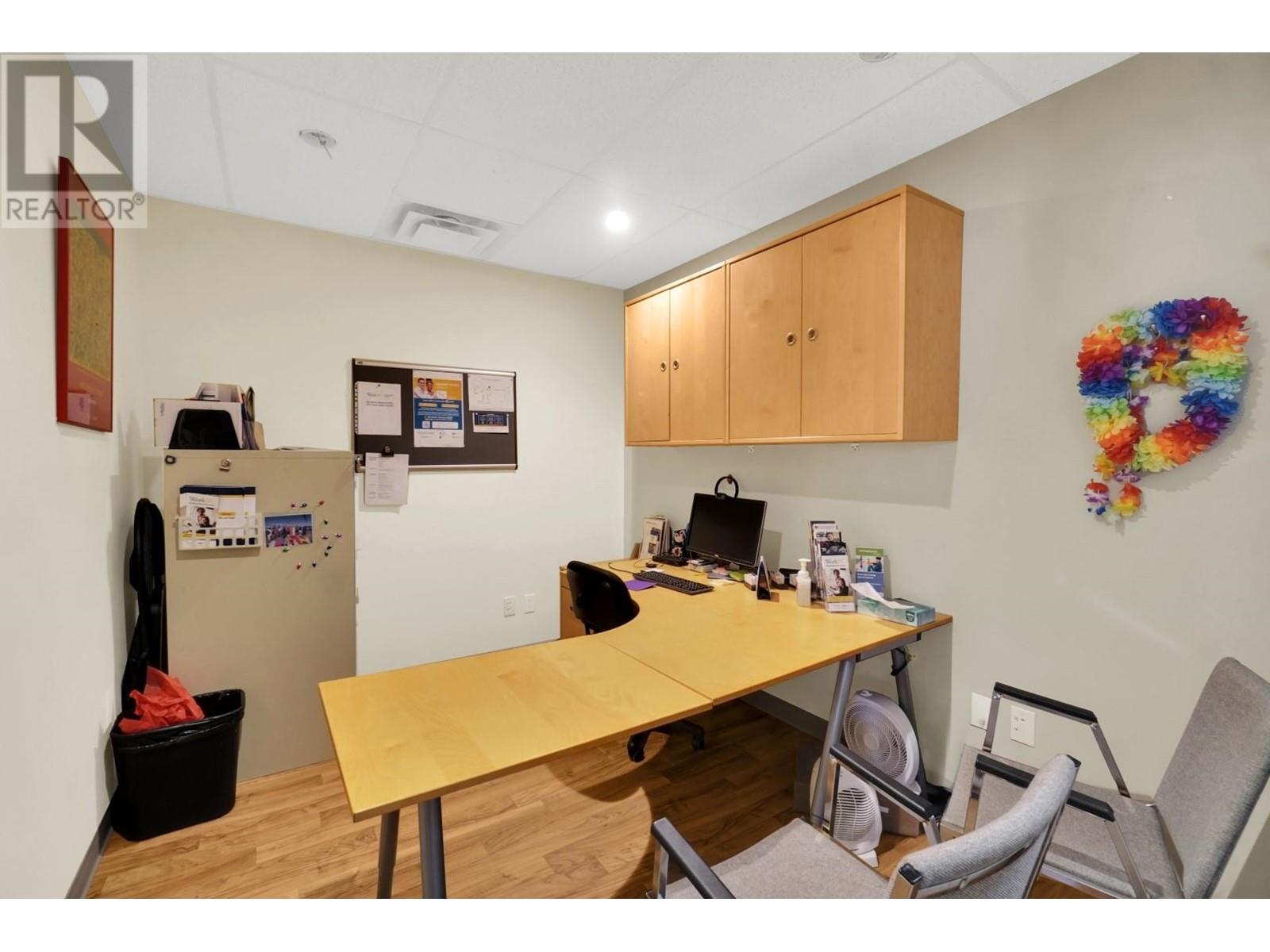 Unit A 5672 Cowrie Street, Sechelt, British Columbia  V0N 3A3 - Photo 9 - C8067417