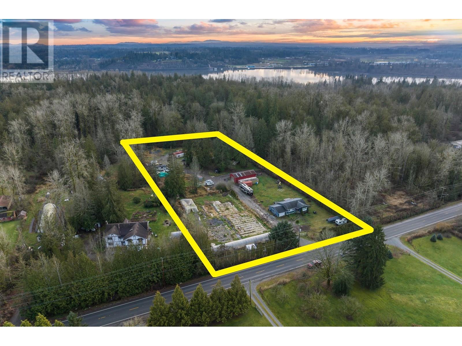Property at 24950 100 AVENUE image 2