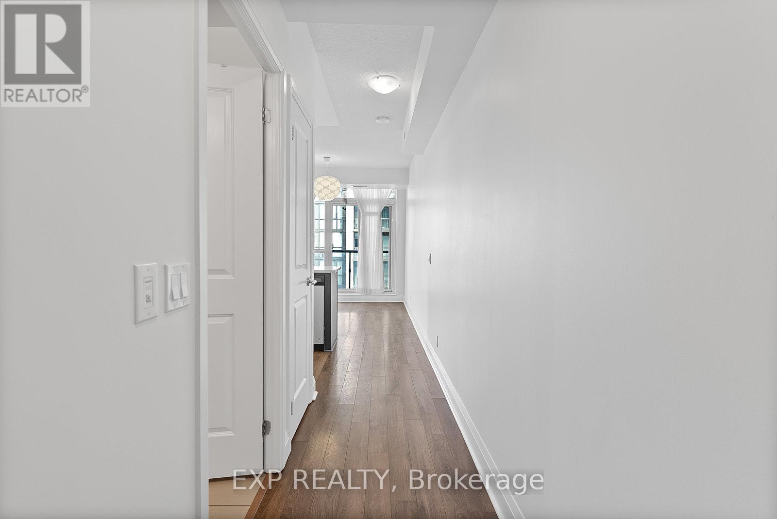 1202 - 15 Zorra Street, Toronto, Ontario  M8Z 0C1 - Photo 2 - W12013705