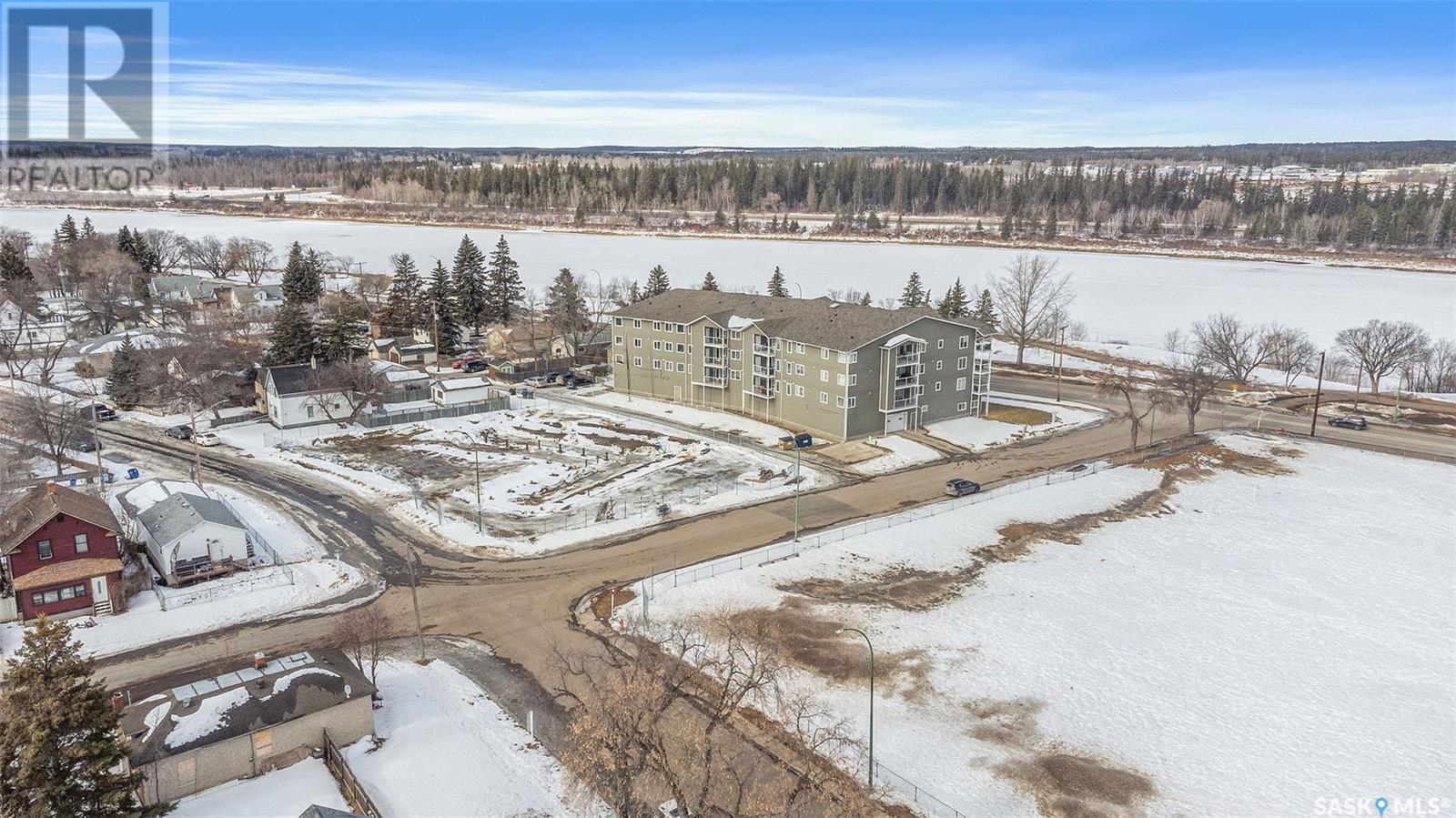 202 395 River Street E, Prince Albert, Saskatchewan S6V 2Z3 - Photo 47 - SK998592