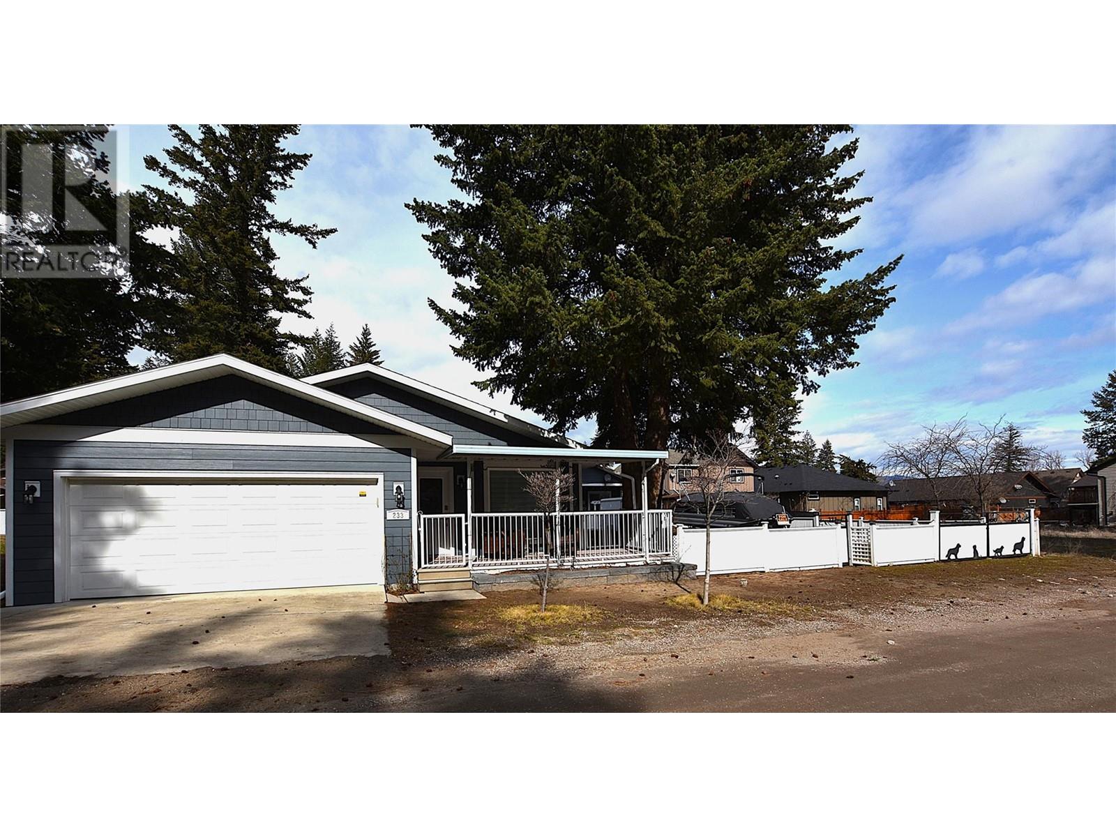 233 234 Falcon Avenue, Vernon, British Columbia  V1H 2A1 - Photo 2 - 10338169