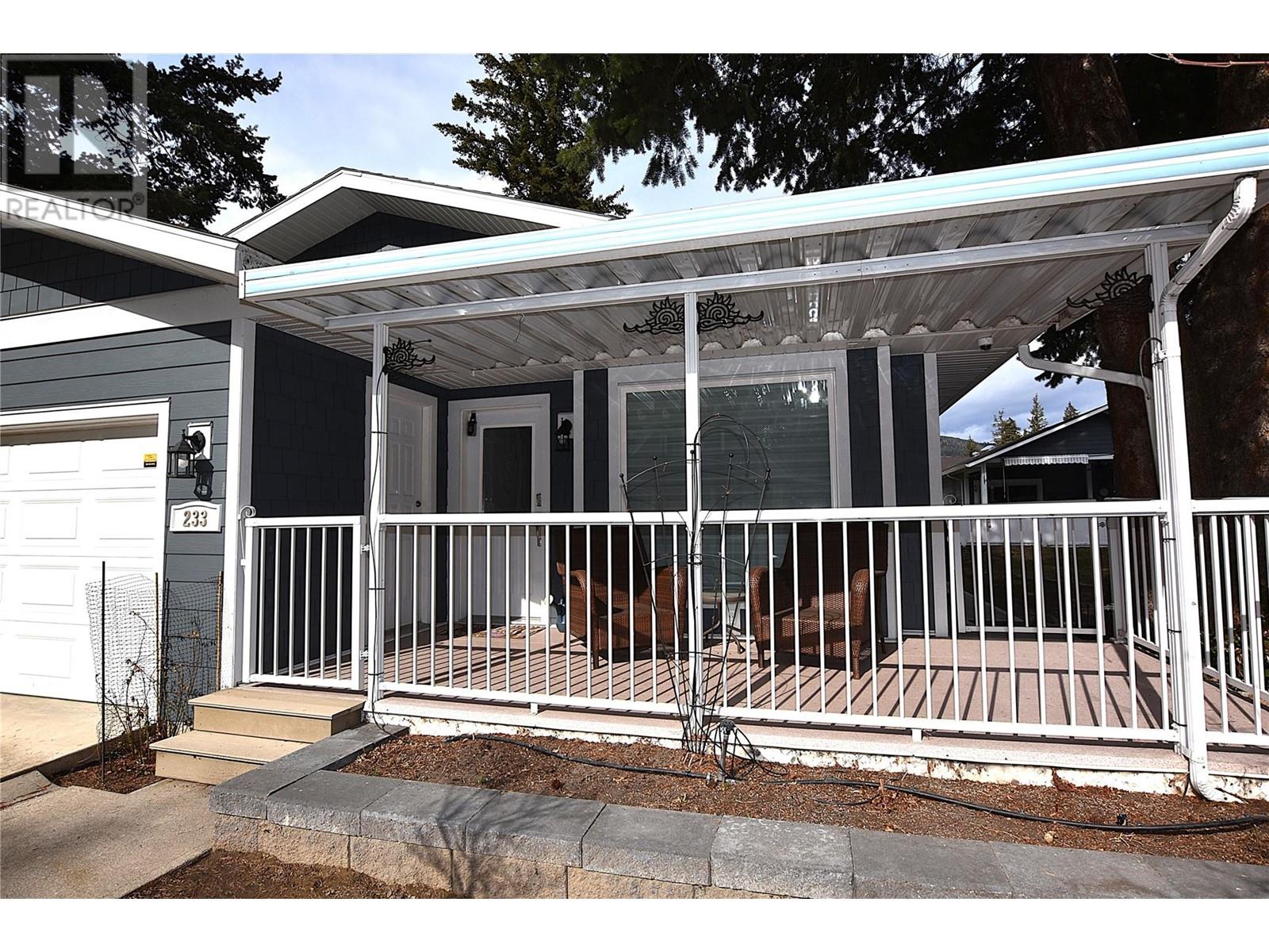 Property at 233 234 Falcon Avenue image 2