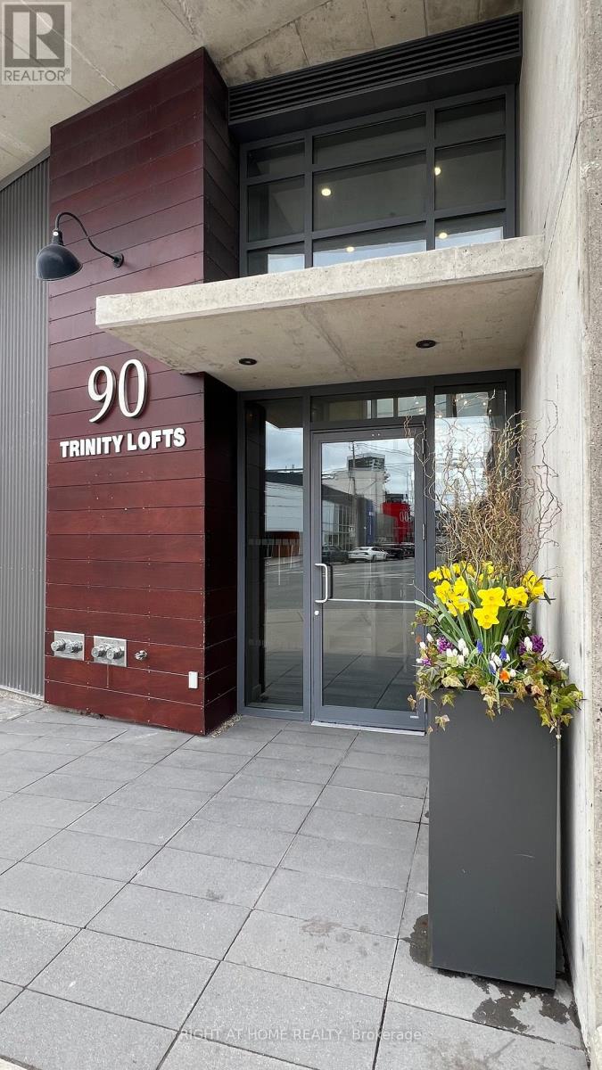 602 - 90 TRINITY STREET, Toronto, Ontario