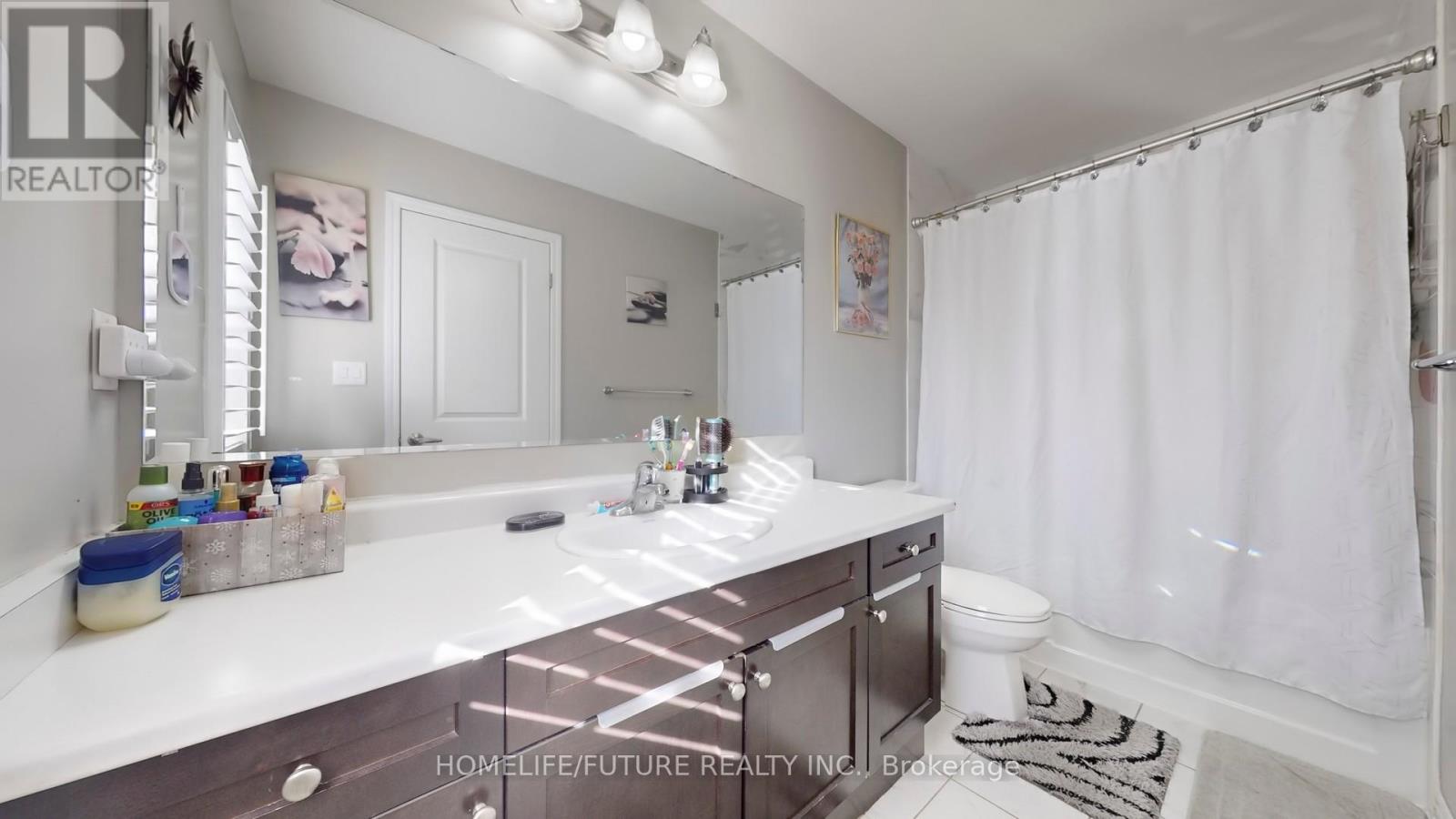 2427 Moonlight Crescent, Pickering, Ontario  L1X 0E9 - Photo 25 - E12013717