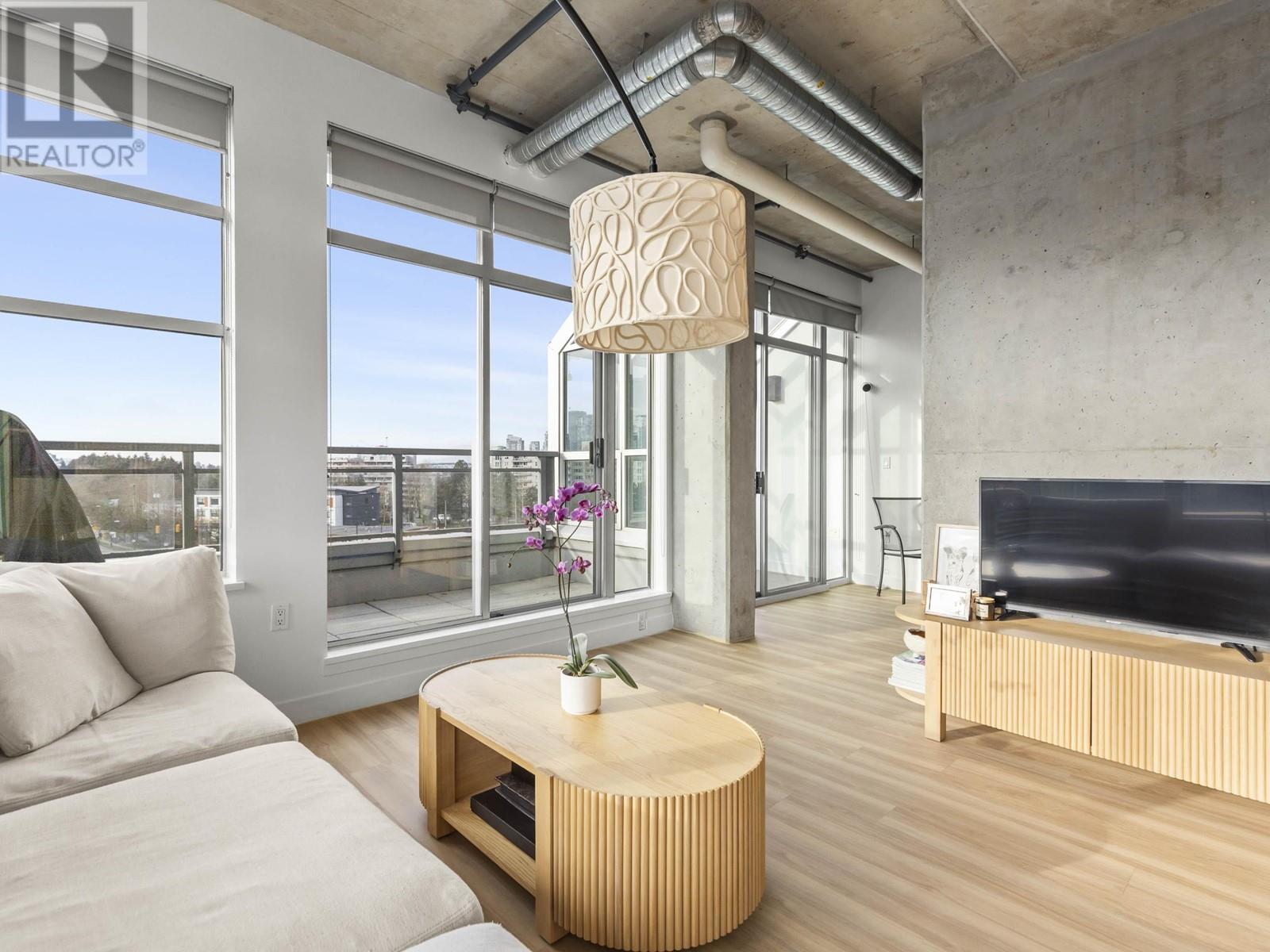 502 495 W 6 Avenue, Vancouver, British Columbia  V5Y 1L3 - Photo 1 - R2976741