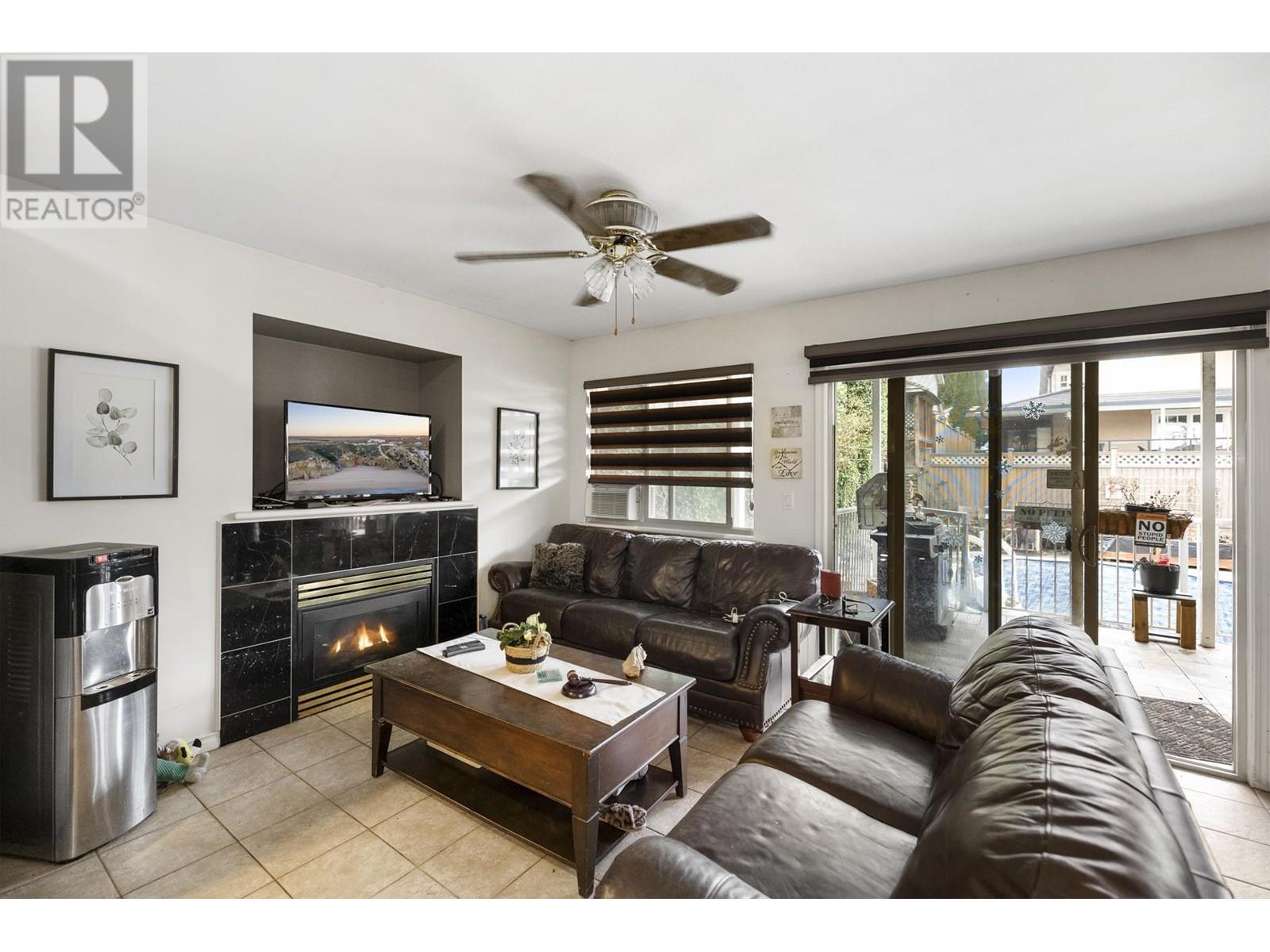 1821 Harbour Street, Port Coquitlam, British Columbia  V3C 1A4 - Photo 10 - R2976721