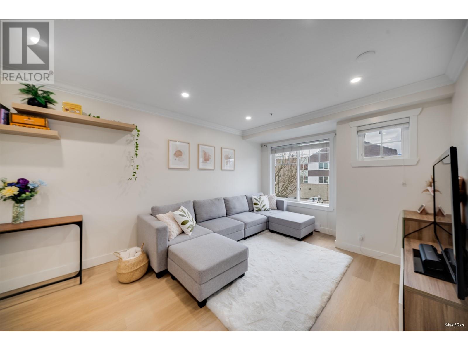 403 4025 Norfolk Street, Burnaby, British Columbia  V5G 0A5 - Photo 7 - R2976714