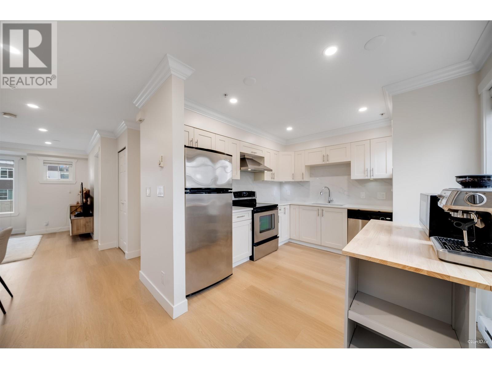 403 4025 Norfolk Street, Burnaby, British Columbia  V5G 0A5 - Photo 11 - R2976714