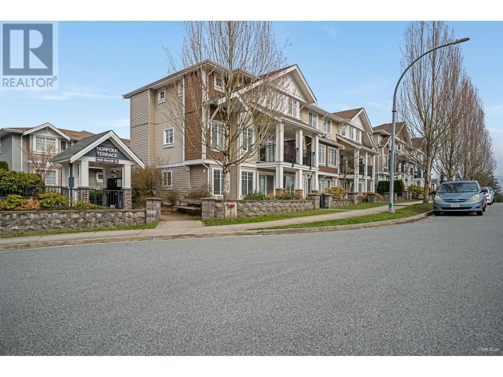 Property at 403 4025 NORFOLK STREET image 4