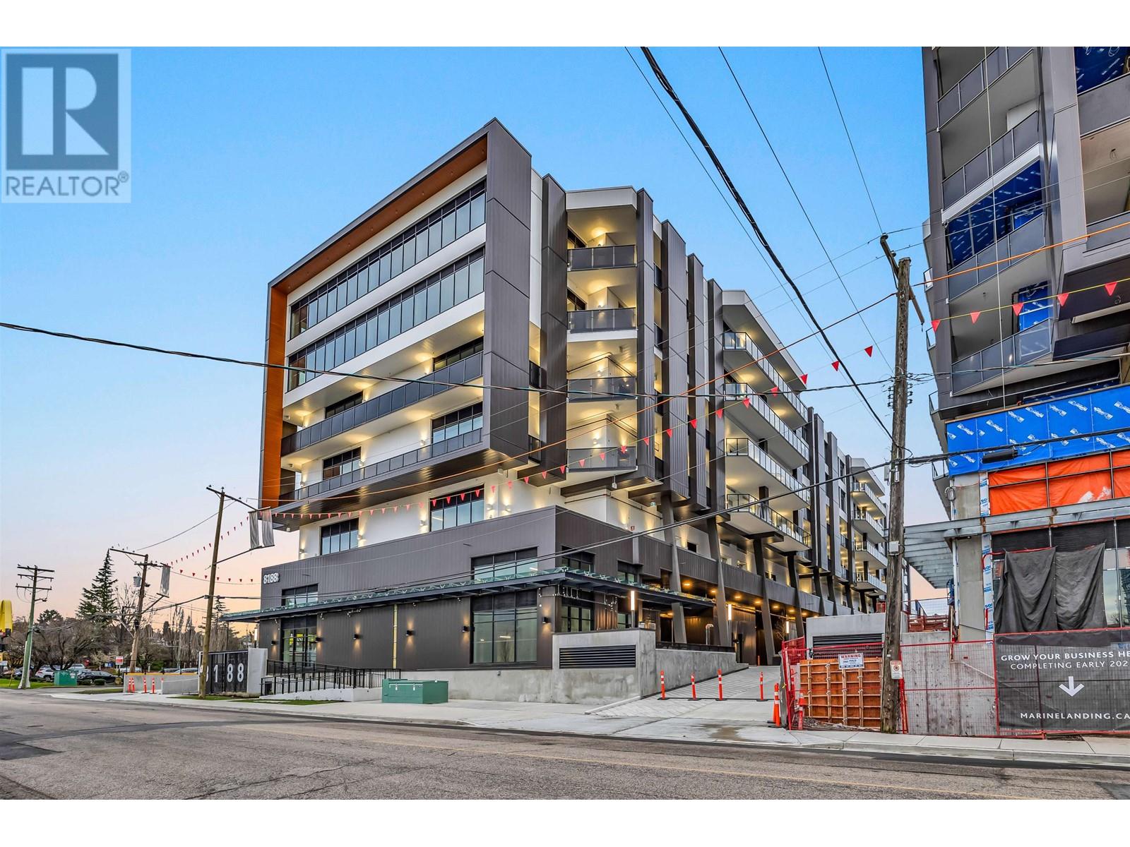 318 8188 MANITOBA STREET, Vancouver