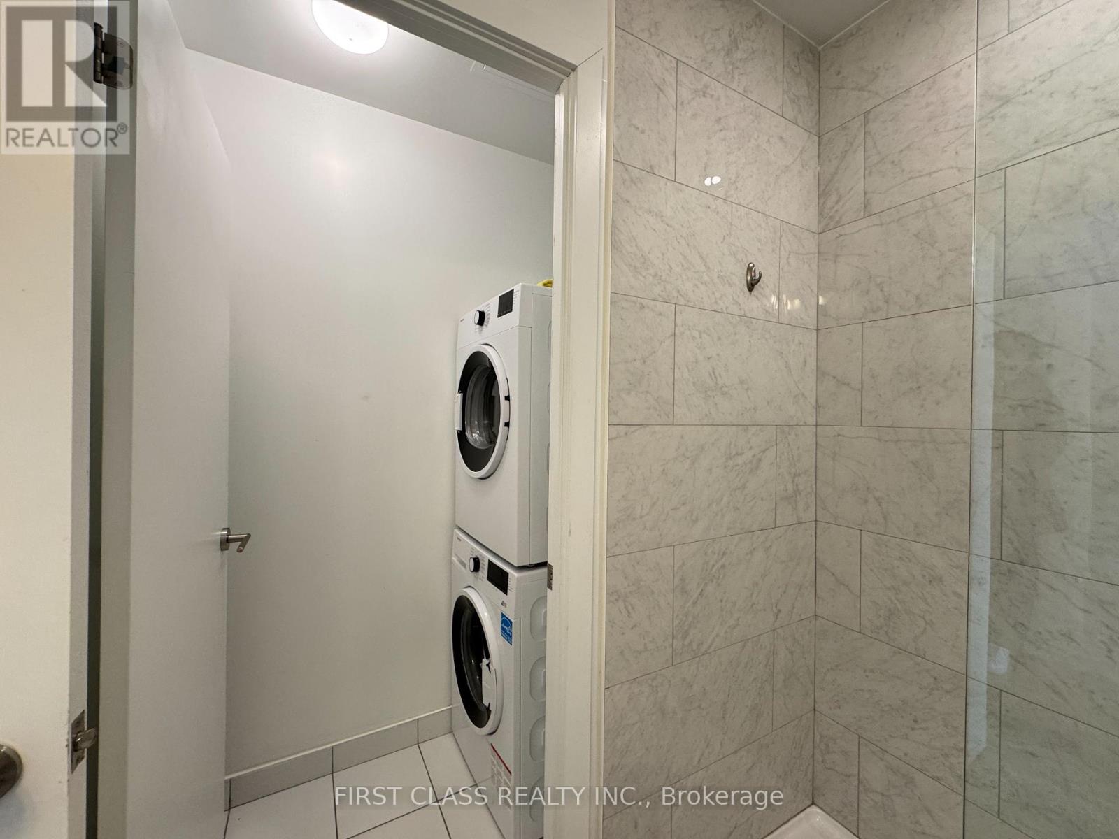 709 - 36 Forest Manor Road, Toronto (Henry Farm), Ontario  M2J 1M1 - Photo 25 - C12013817