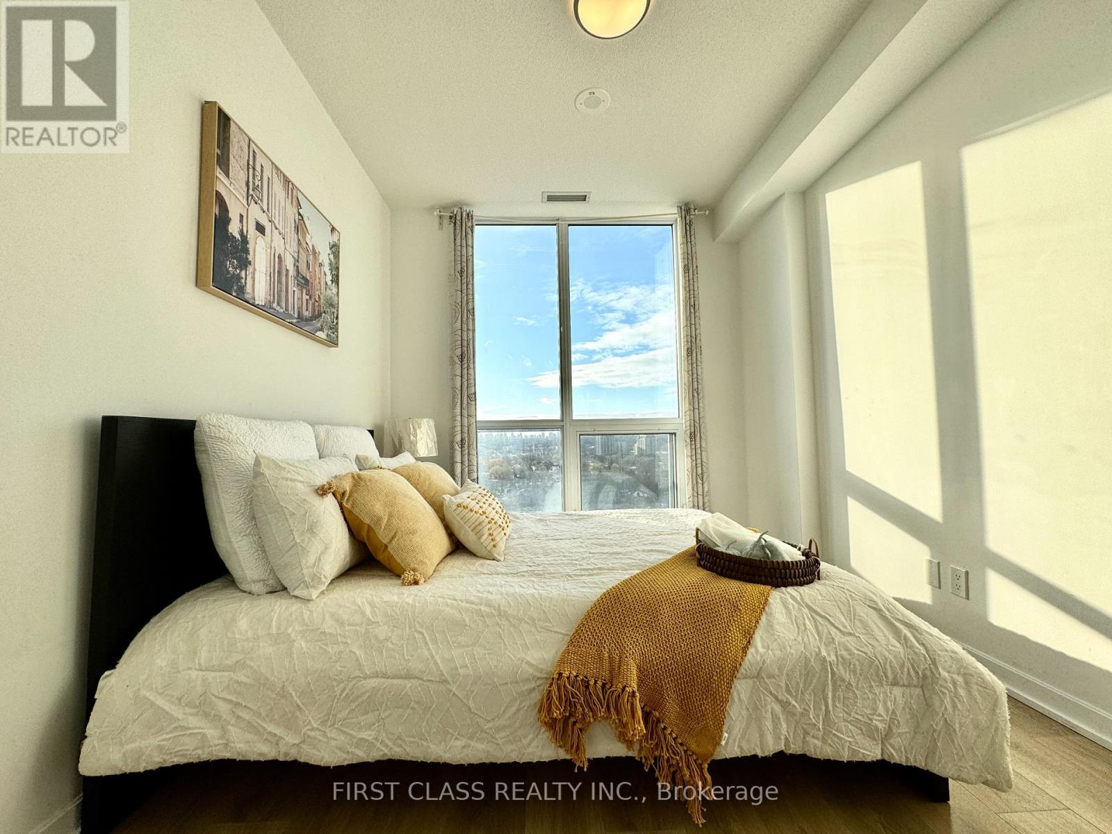 709 - 36 Forest Manor Road, Toronto (Henry Farm), Ontario  M2J 1M1 - Photo 5 - C12013817