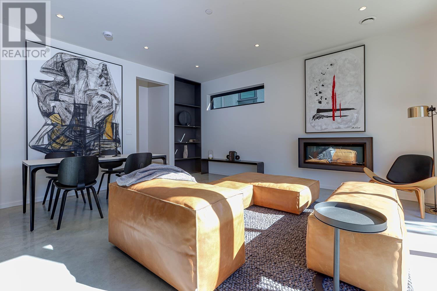 Listing Picture 4 of 24 : 1 2709 NAPIER STREET, Vancouver / 溫哥華 - 魯藝地產 Yvonne Lu Group - MLS Medallion Club Member