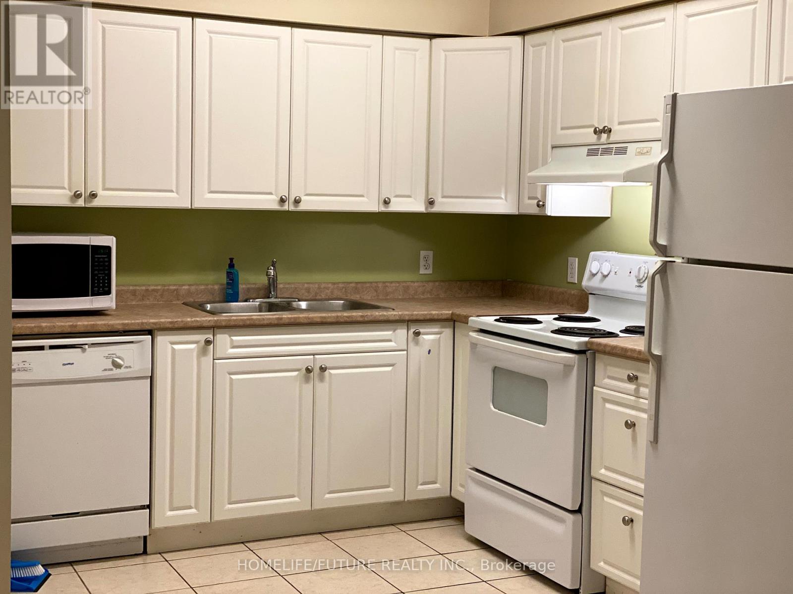 Property at 402 - 271 LESTER STREET image 3