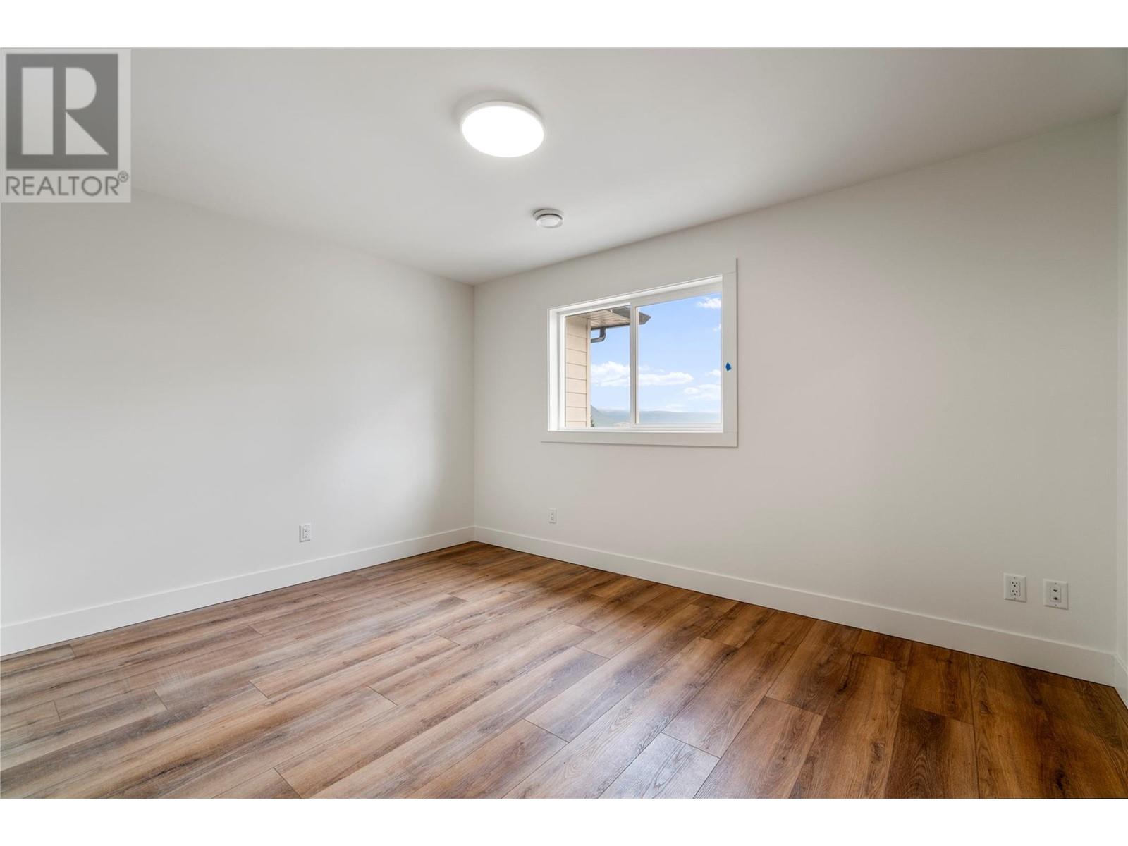 981 12 Street Se Unit# 29, Salmon Arm, British Columbia  V1E 2C8 - Photo 26 - 10325960