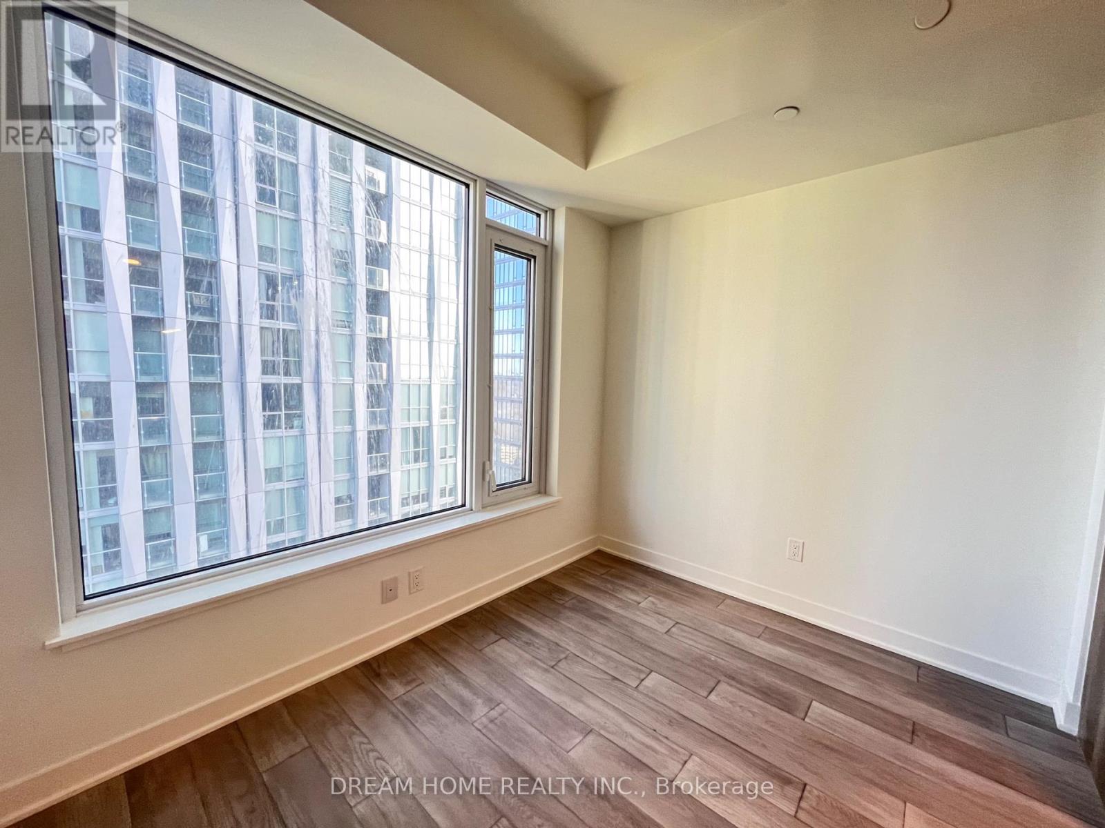 2206 - 11 Yorkville Avenue, Toronto, Ontario  M4W 1L2 - Photo 7 - C12013825