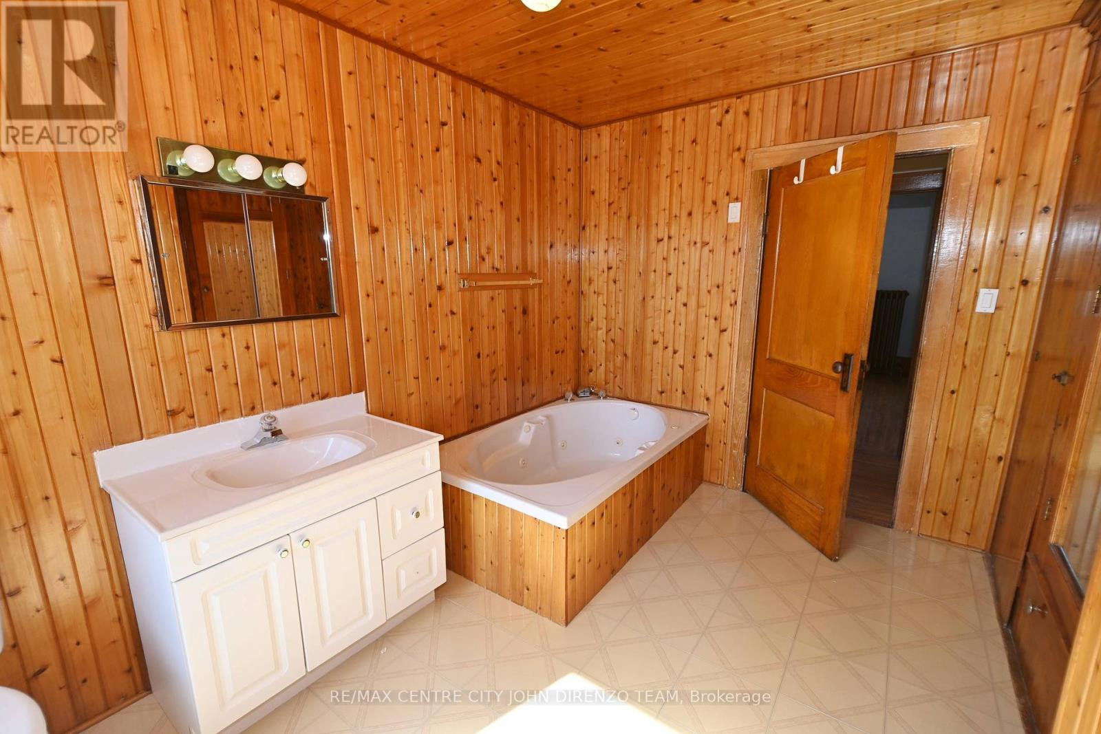 236 Colonel Bostwick Street, Central Elgin, Ontario  N5L 1C1 - Photo 22 - X12013861