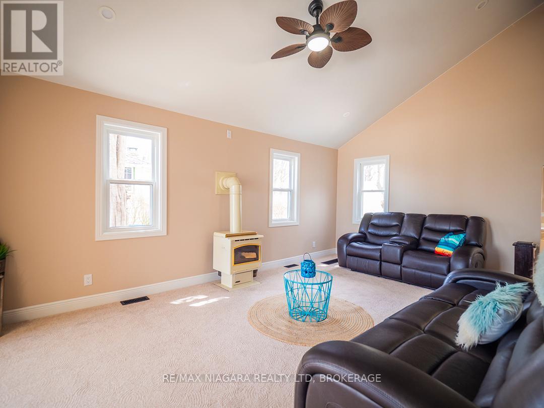 11215 Harbourview Road, Wainfleet (Lakeshore), Ontario  L3K 5V4 - Photo 12 - X12013853