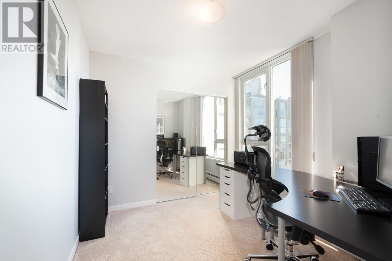 2105 1201 Marinaside Crescent, Vancouver, British Columbia  V6Z 2V2 - Photo 21 - R2976573