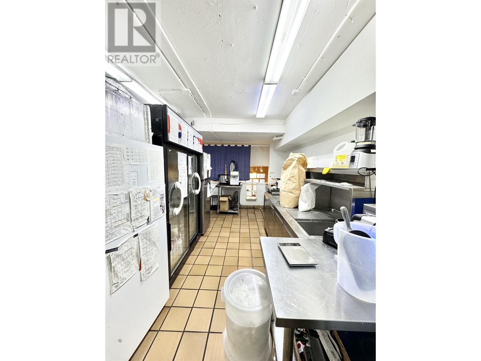 45xx 10th W Avenue, Vancouver, British Columbia  V6R 2J1 - Photo 6 - C8067415