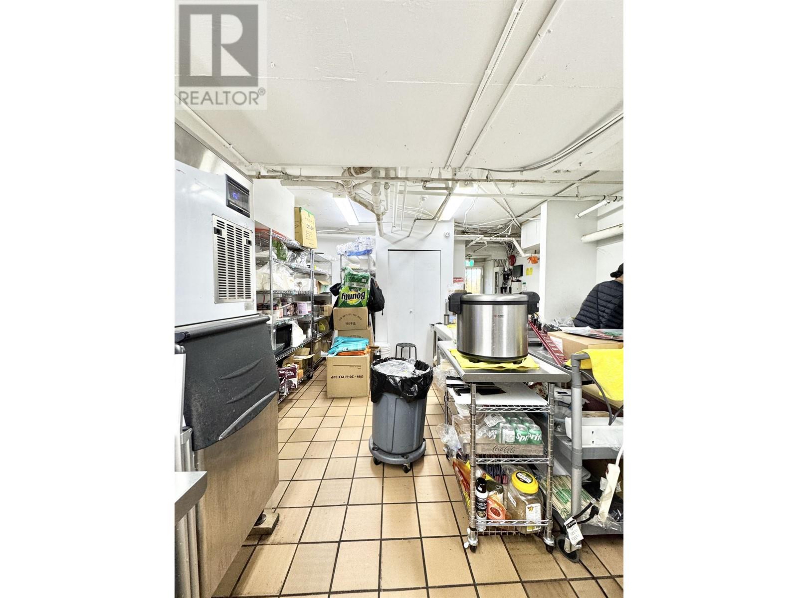 45xx 10th W Avenue, Vancouver, British Columbia  V6R 2J1 - Photo 9 - C8067415