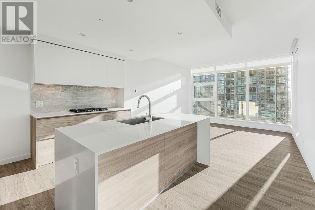 1004 660 Quayside Drive, New Westminster, British Columbia  V3M 0P2 - Photo 10 - R2976781