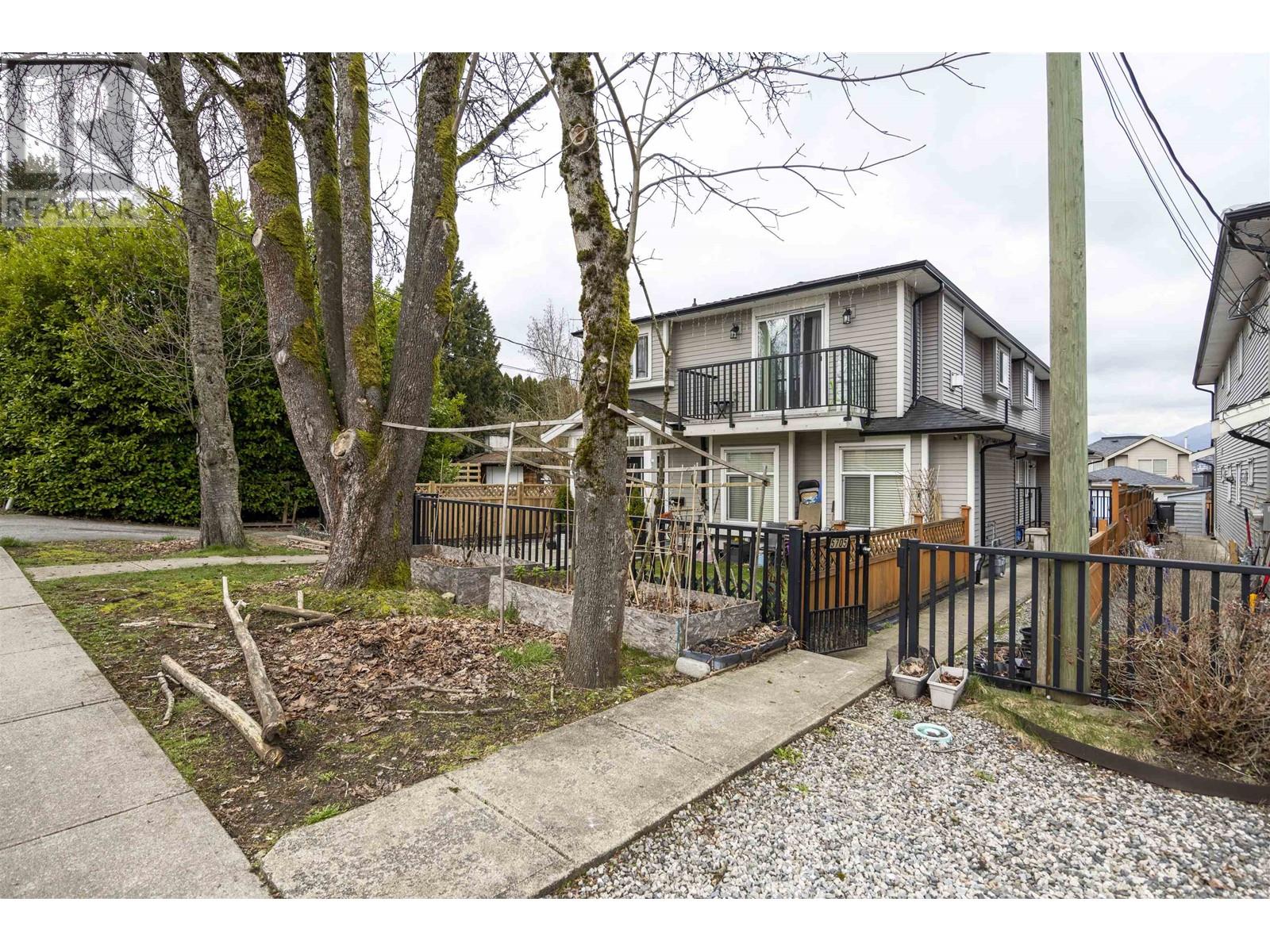 Property at 5705 WOODSWORTH STREET image 3