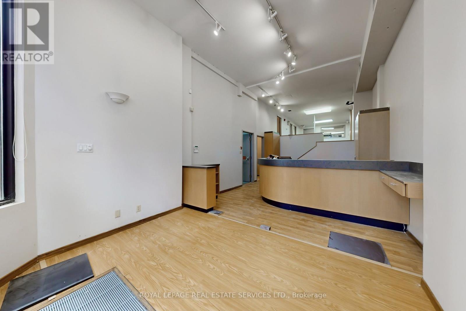 388 Parliament Street, Toronto (Moss Park), Ontario  M5A 2Z7 - Photo 2 - C12013882