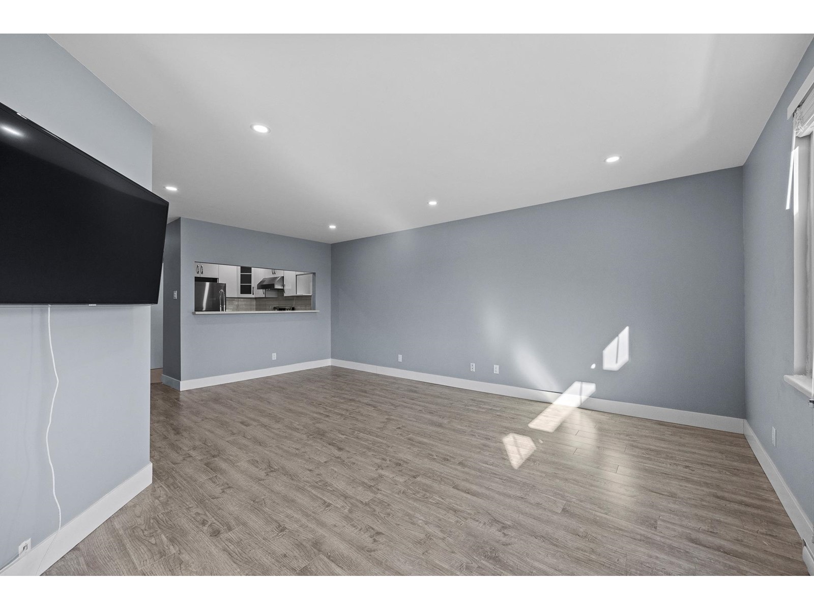 311 15272 19 Avenue, Surrey, British Columbia  V4A 1X6 - Photo 15 - R2975765