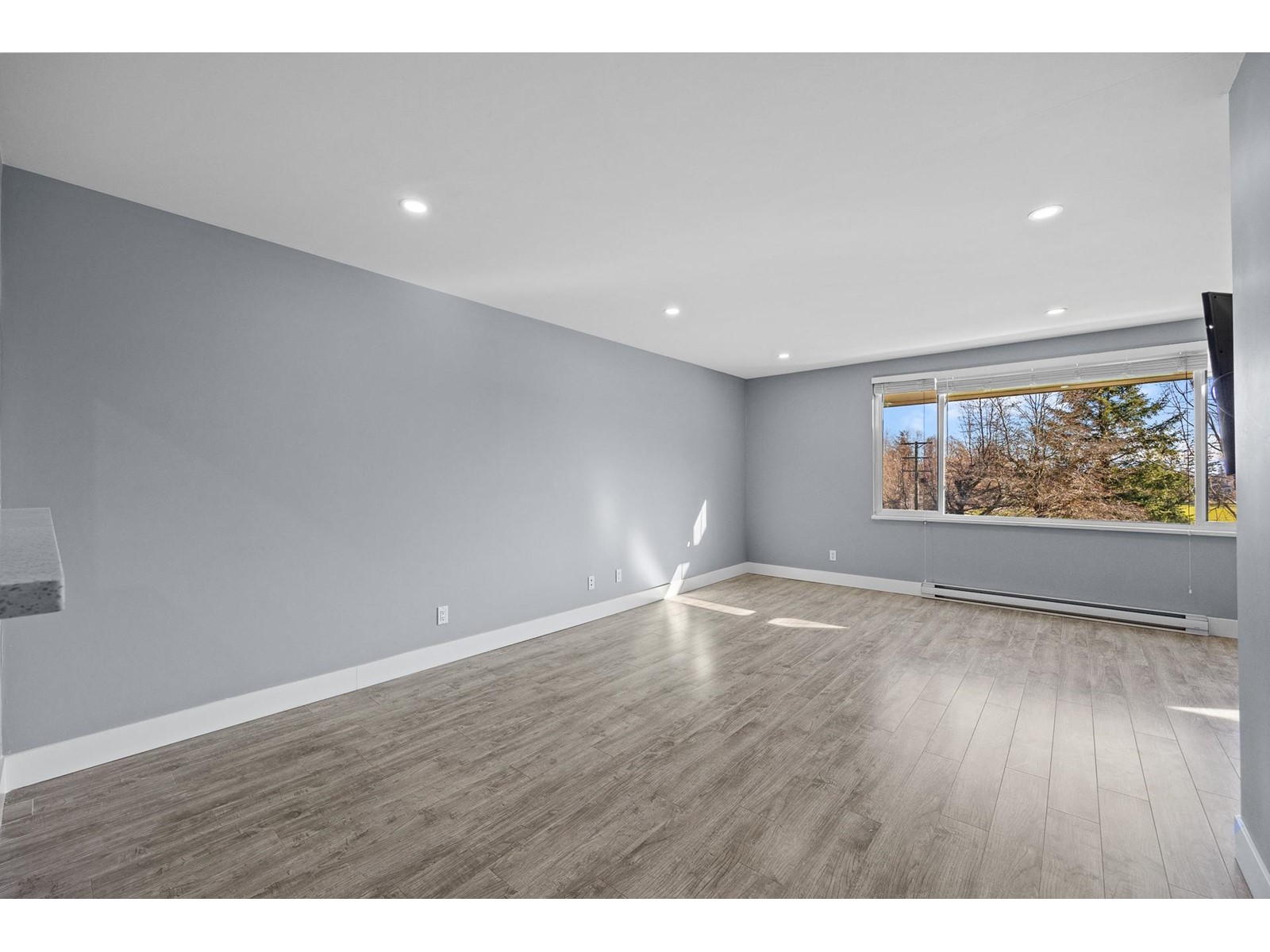 311 15272 19 Avenue, Surrey, British Columbia  V4A 1X6 - Photo 9 - R2975765