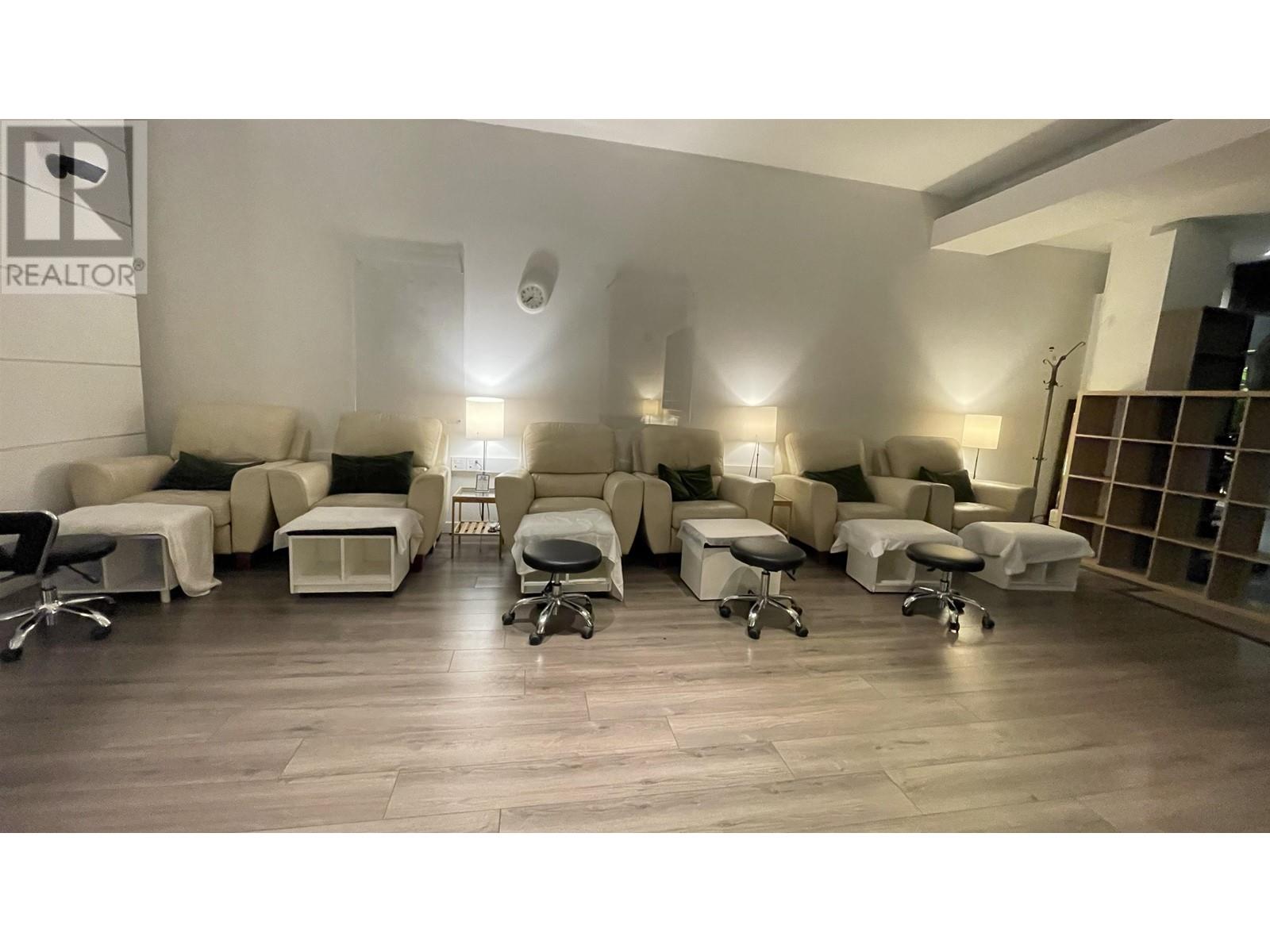 Property at 139 555 W 12TH AVENUE image 3