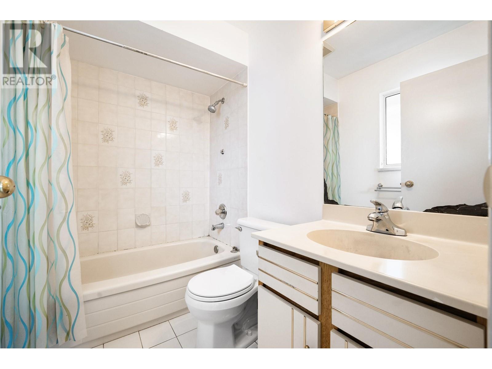 8237 Montcalm Street, Vancouver, British Columbia  V6P 4P4 - Photo 15 - R2970495