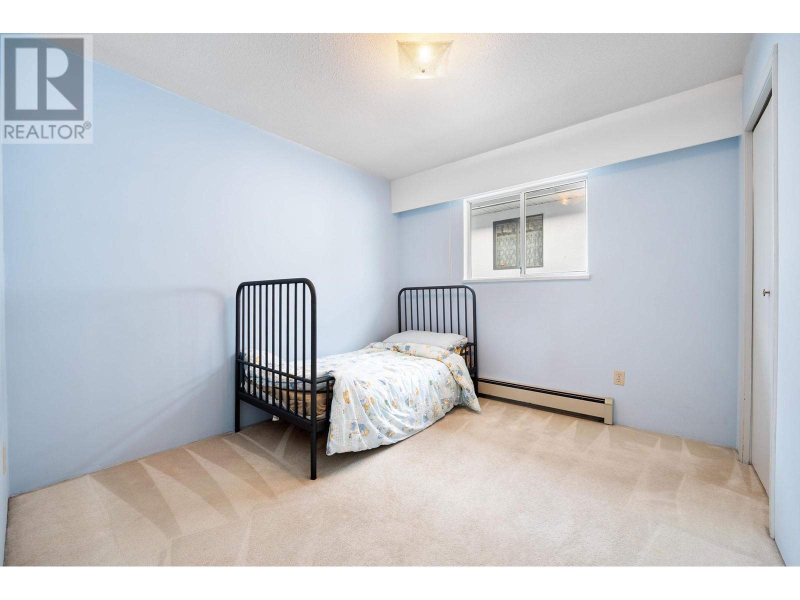 8237 Montcalm Street, Vancouver, British Columbia  V6P 4P4 - Photo 17 - R2970495