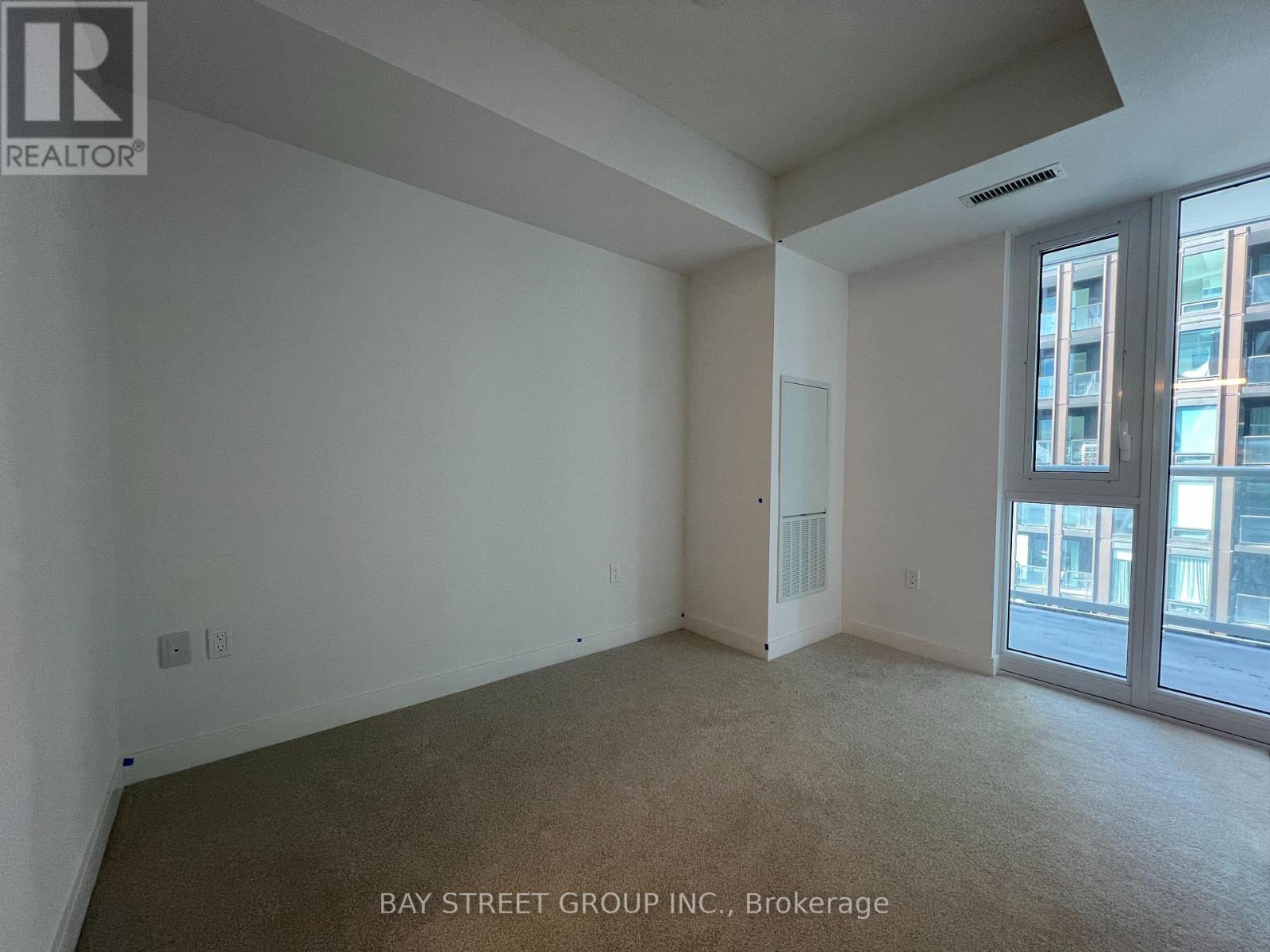 2720 - 230 Simcoe Street, Toronto, Ontario  M5T 0G7 - Photo 5 - C12013922