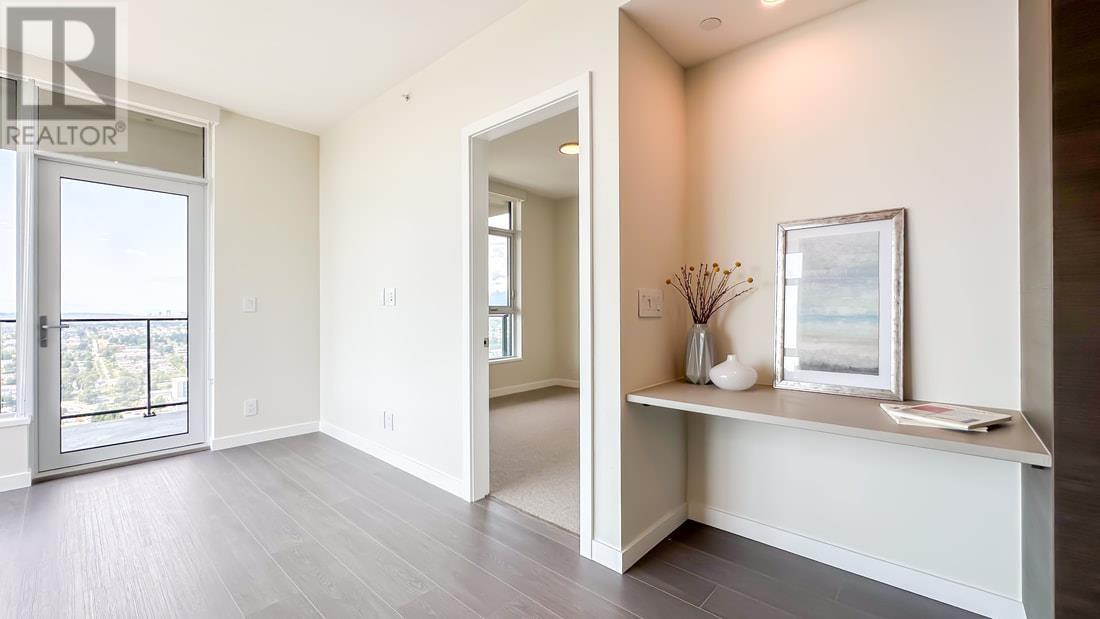 Property at 3807 2186 GILMORE AVENUE image 3