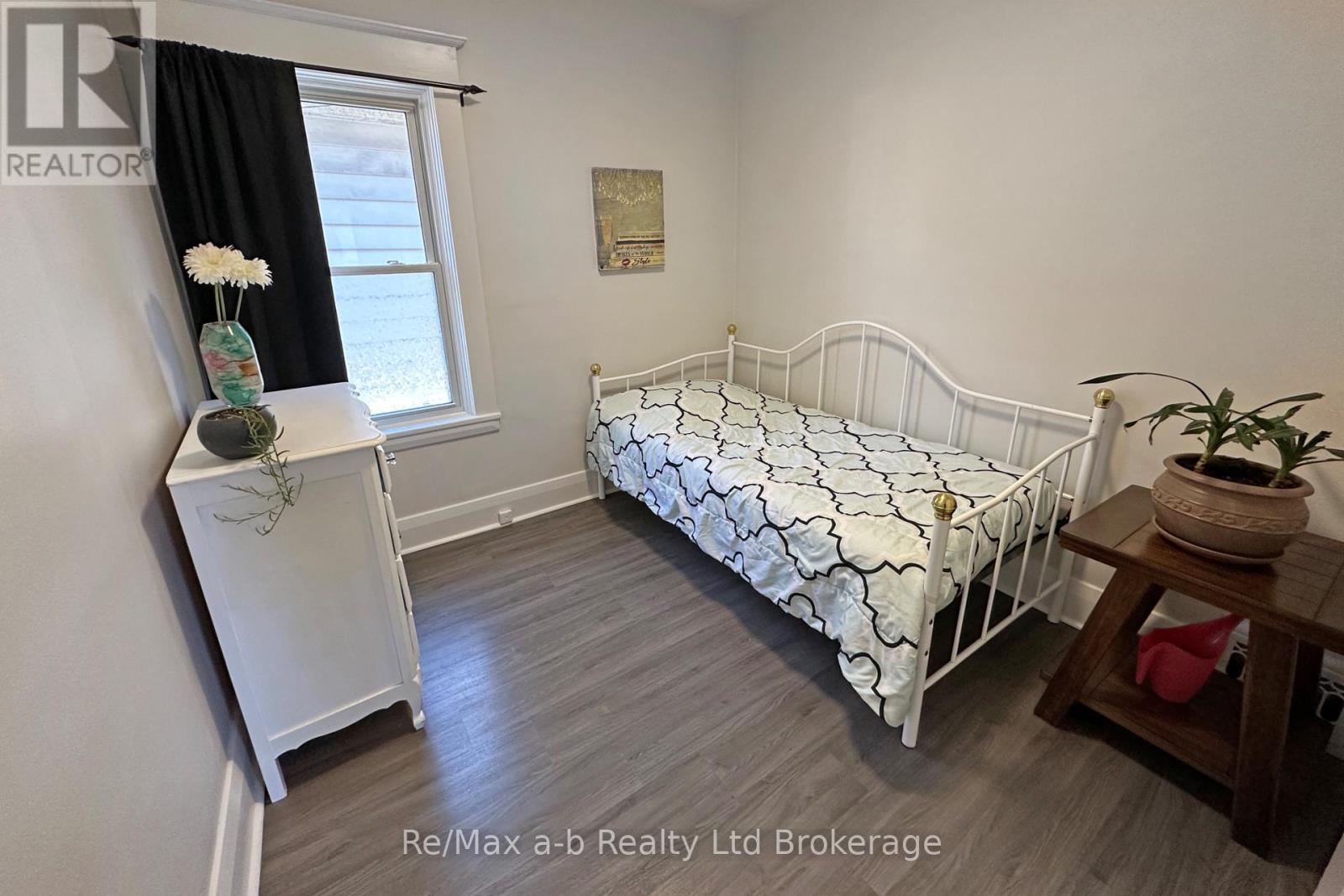 11 Mount Pleasant Avenue, London, Ontario  N6H 1C8 - Photo 18 - X12013916
