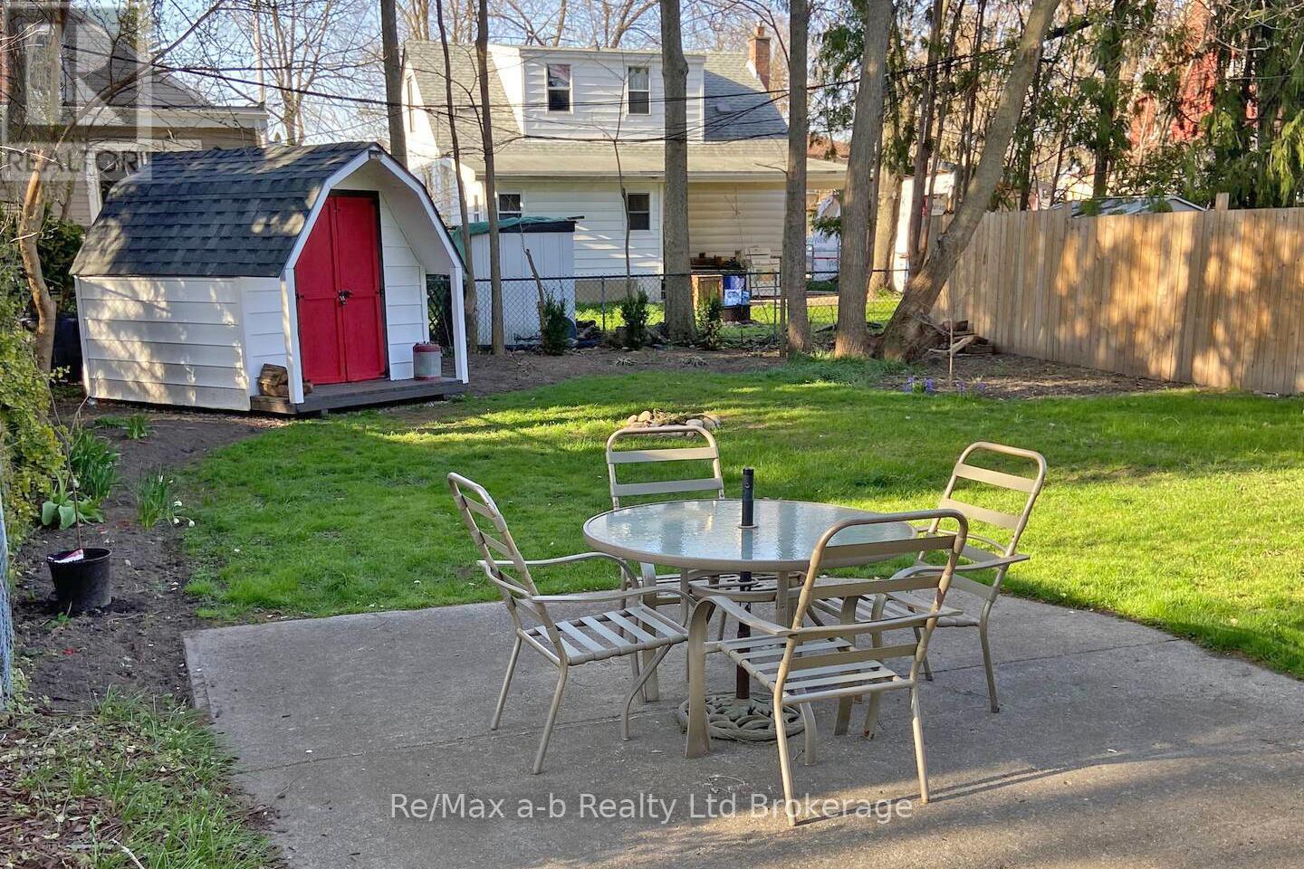 11 Mount Pleasant Avenue, London, Ontario  N6H 1C8 - Photo 33 - X12013916