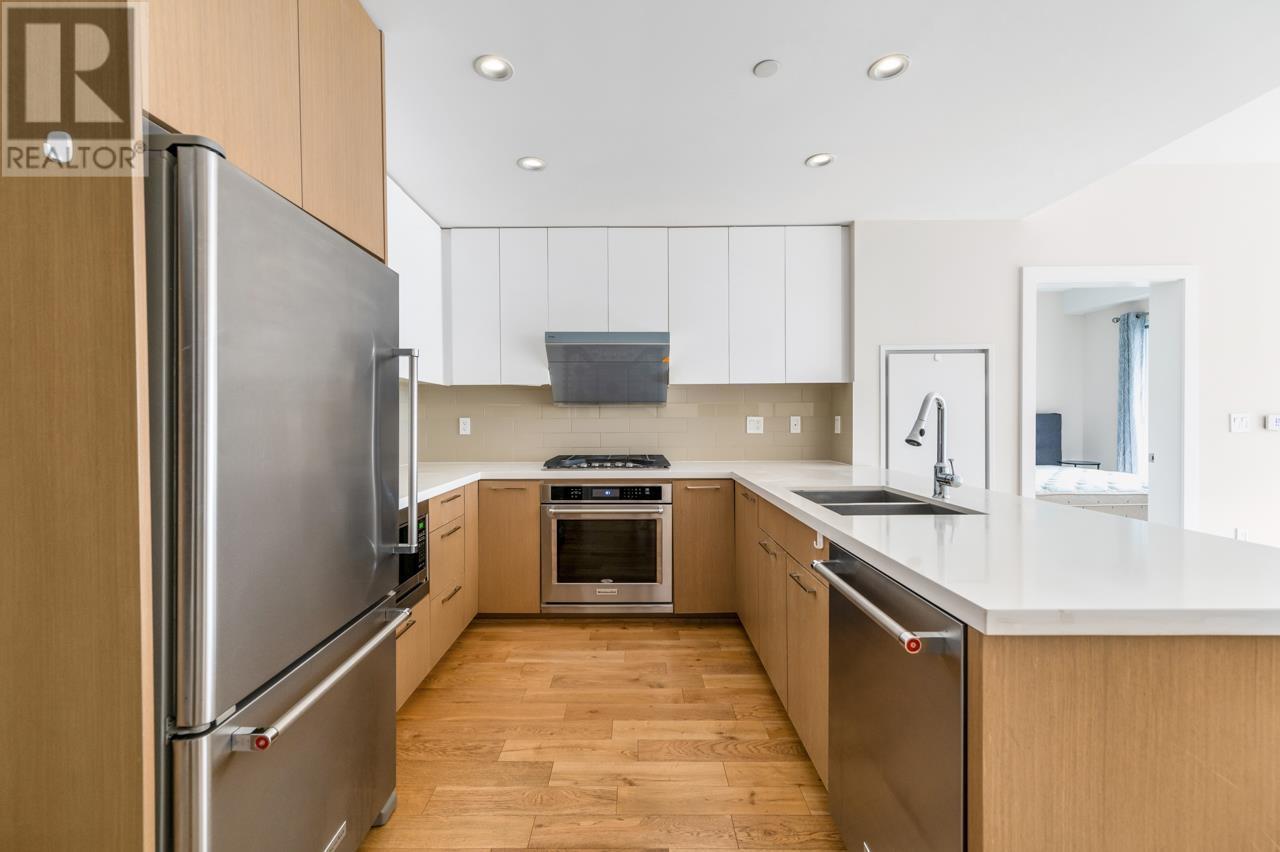Listing Picture 7 of 26 : 305 5311 CEDARBRIDGE WAY, Richmond / 烈治文 - 魯藝地產 Yvonne Lu Group - MLS Medallion Club Member