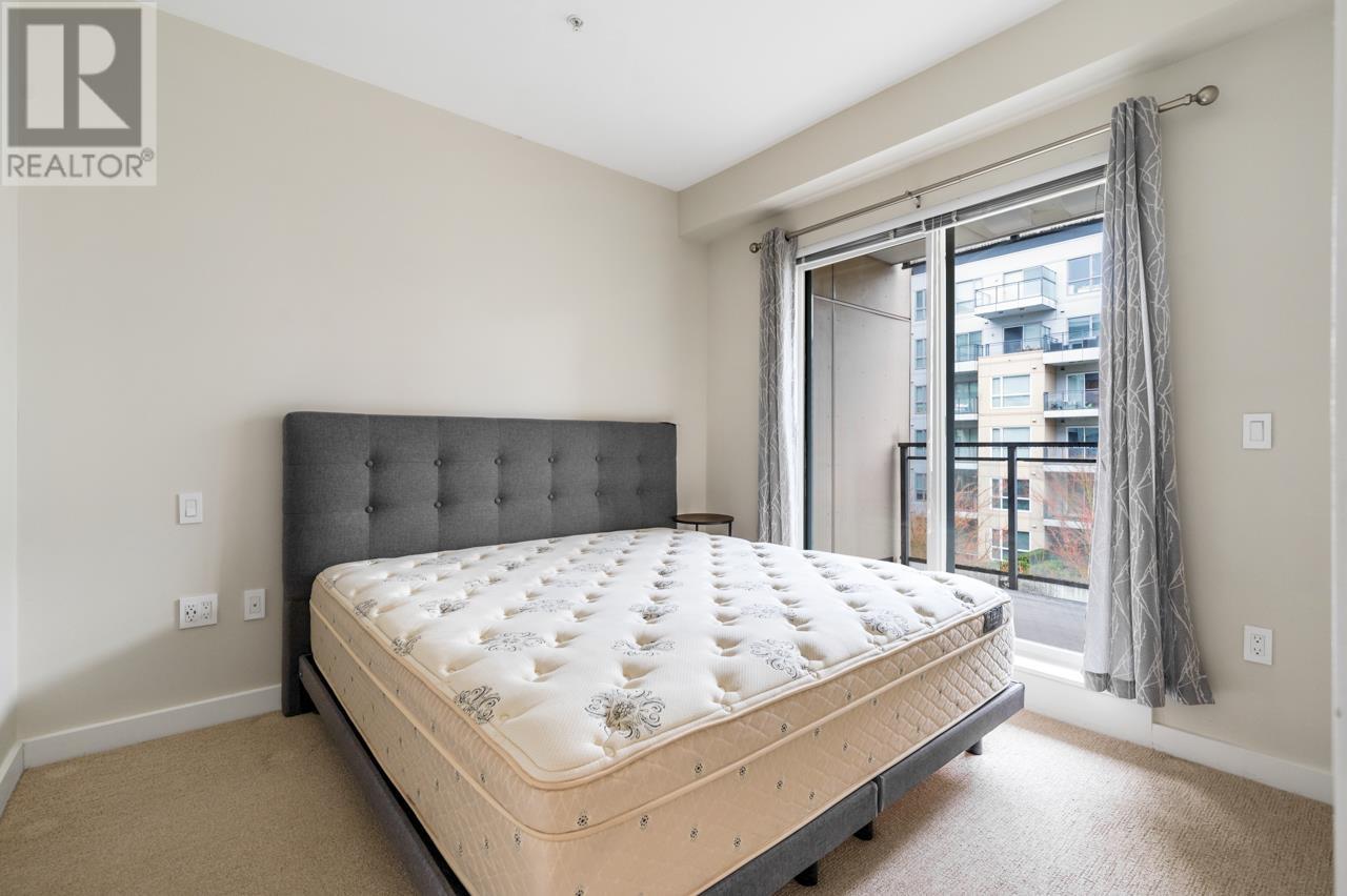 Listing Picture 13 of 26 : 305 5311 CEDARBRIDGE WAY, Richmond / 烈治文 - 魯藝地產 Yvonne Lu Group - MLS Medallion Club Member