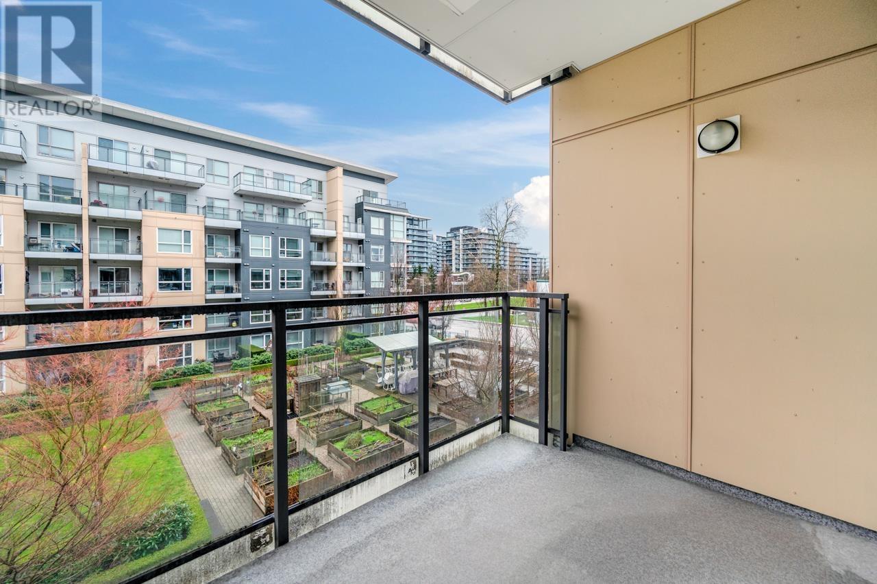 Listing Picture 19 of 26 : 305 5311 CEDARBRIDGE WAY, Richmond / 烈治文 - 魯藝地產 Yvonne Lu Group - MLS Medallion Club Member