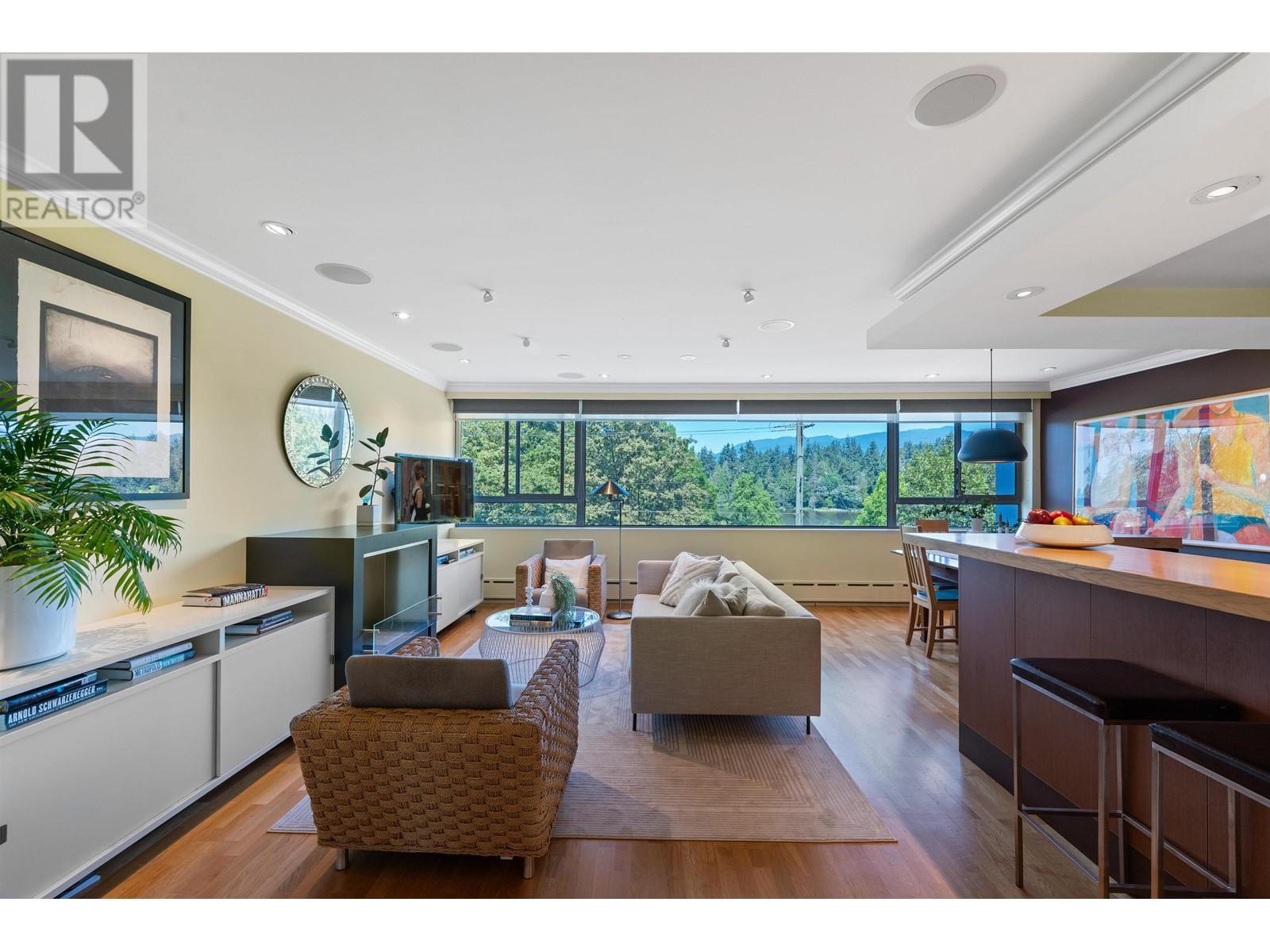 104 710 CHILCO STREET, Vancouver