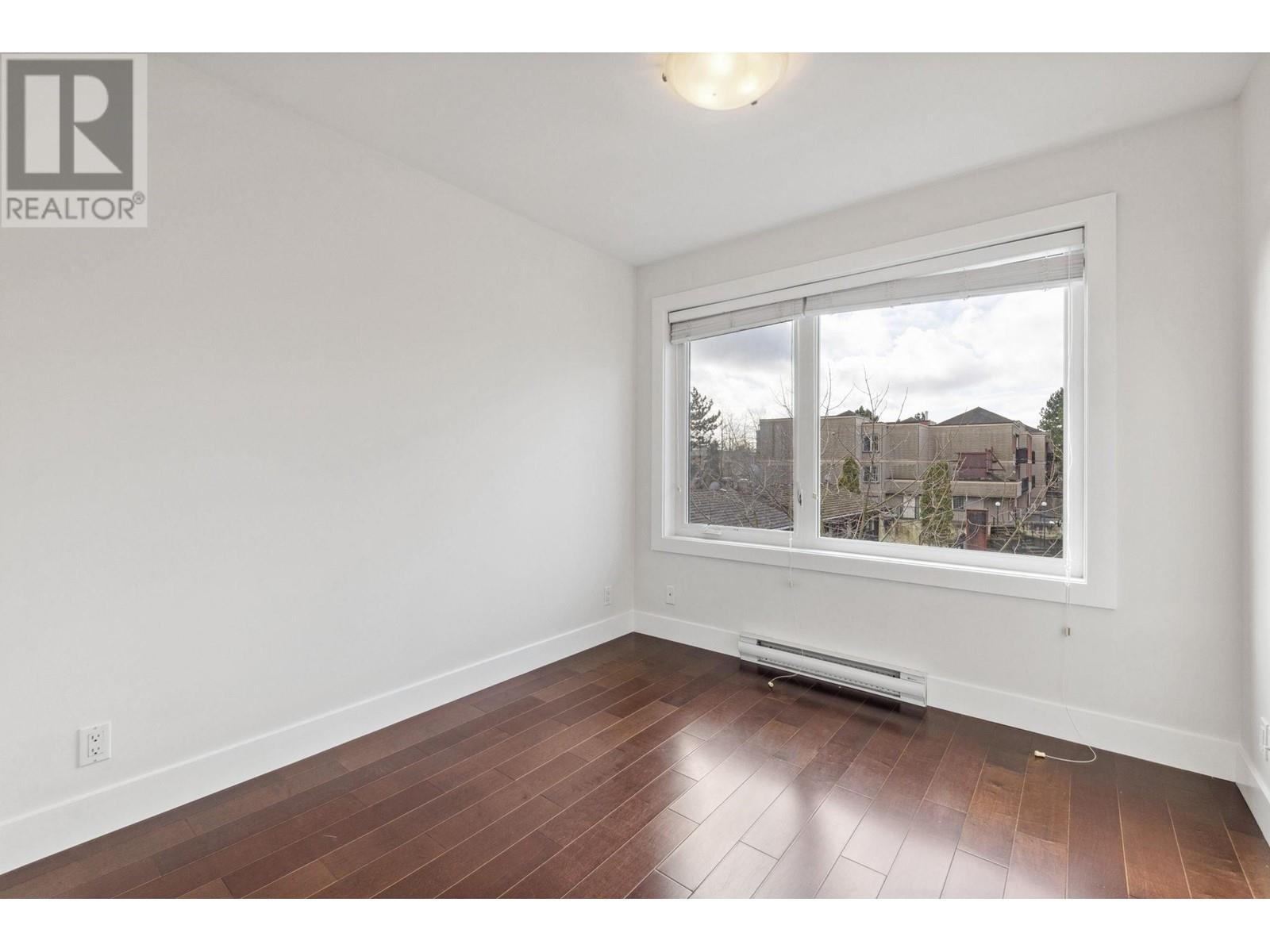 Listing Picture 21 of 22 : 4 7251 ST. ALBANS ROAD, Richmond / 烈治文 - 魯藝地產 Yvonne Lu Group - MLS Medallion Club Member