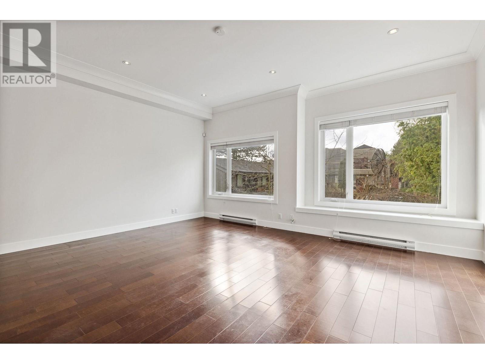 Listing Picture 9 of 22 : 4 7251 ST. ALBANS ROAD, Richmond / 烈治文 - 魯藝地產 Yvonne Lu Group - MLS Medallion Club Member