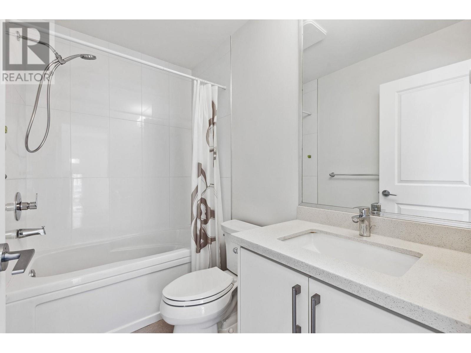 Listing Picture 16 of 22 : 4 7251 ST. ALBANS ROAD, Richmond / 烈治文 - 魯藝地產 Yvonne Lu Group - MLS Medallion Club Member