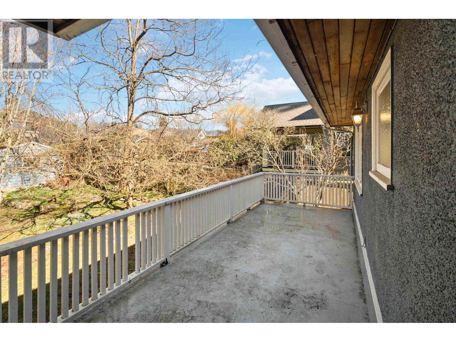 508 E 12th Street, North Vancouver, British Columbia  V7L 2K4 - Photo 8 - R2974951