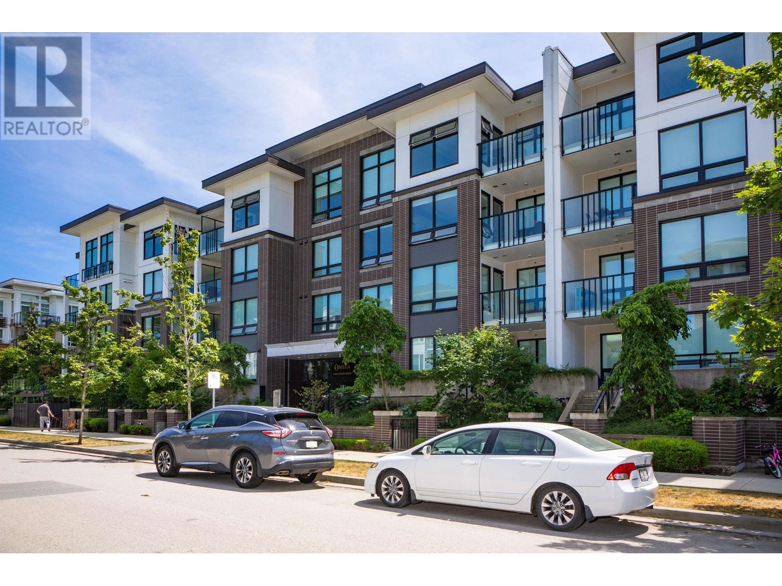 119 9388 ODLIN ROAD, Richmond
