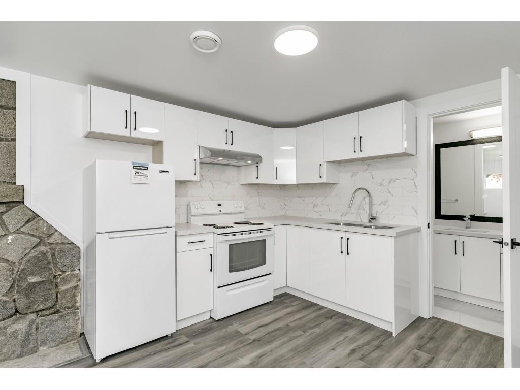 14927 Kew Drive, Surrey, British Columbia  V3R 4Y1 - Photo 31 - R2958171