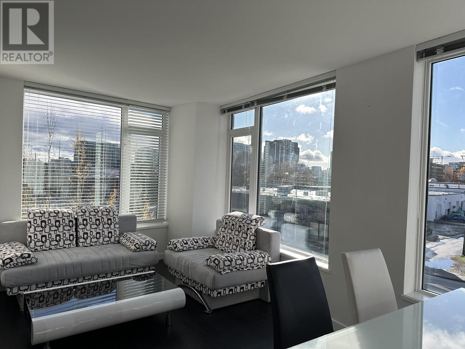304 7688 Alderbridge Way, Richmond, British Columbia  V6X 0P7 - Photo 5 - R2976406