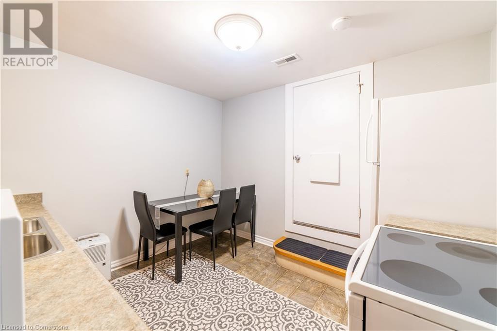 58 Brandon Avenue, Kitchener, Ontario  N2M 2J3 - Photo 43 - 40704894
